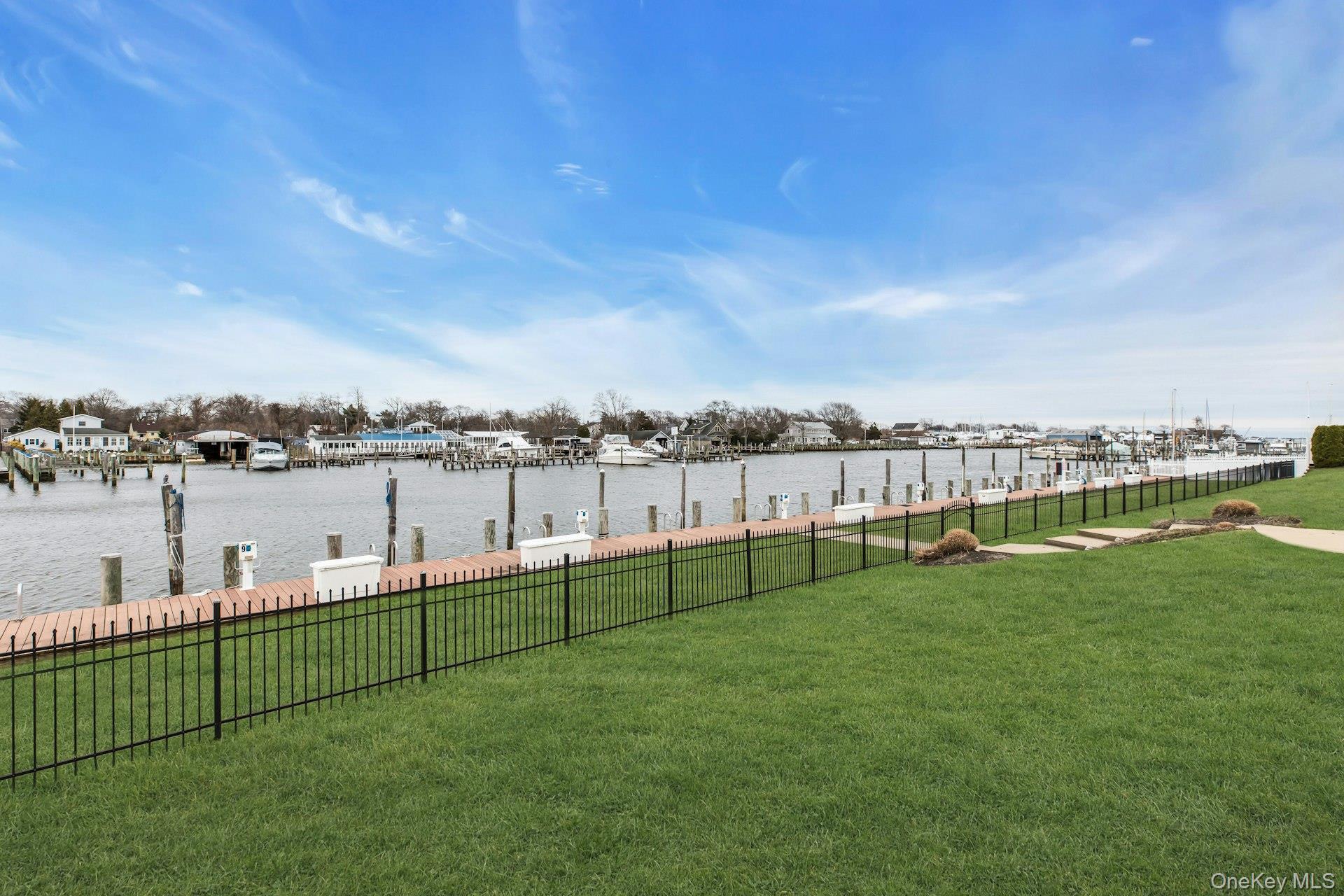 Condo Jackie Suffolk County, NY 11772, MLS-975429-2