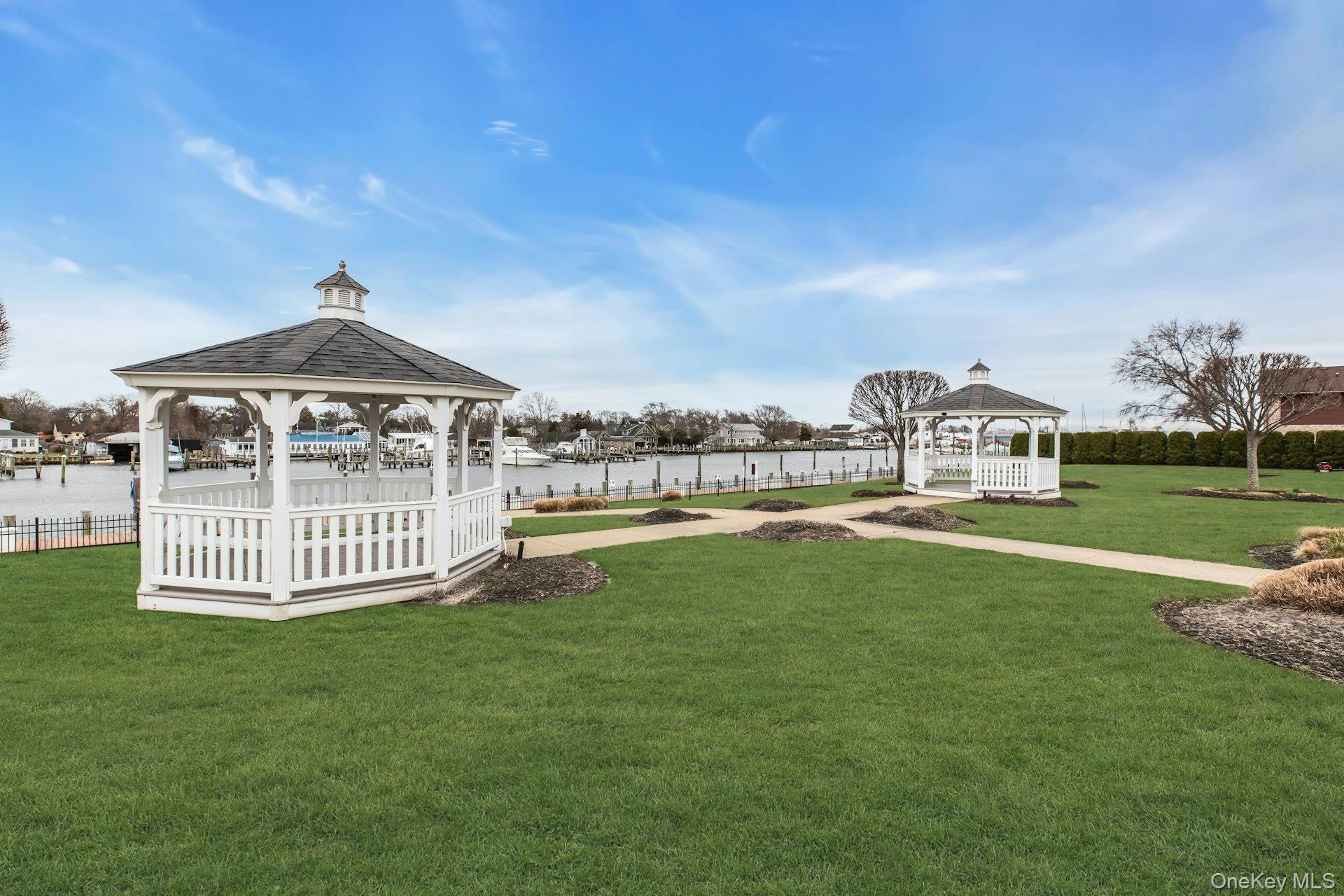 Condo Jackie Suffolk County, NY 11772, MLS-975429-3