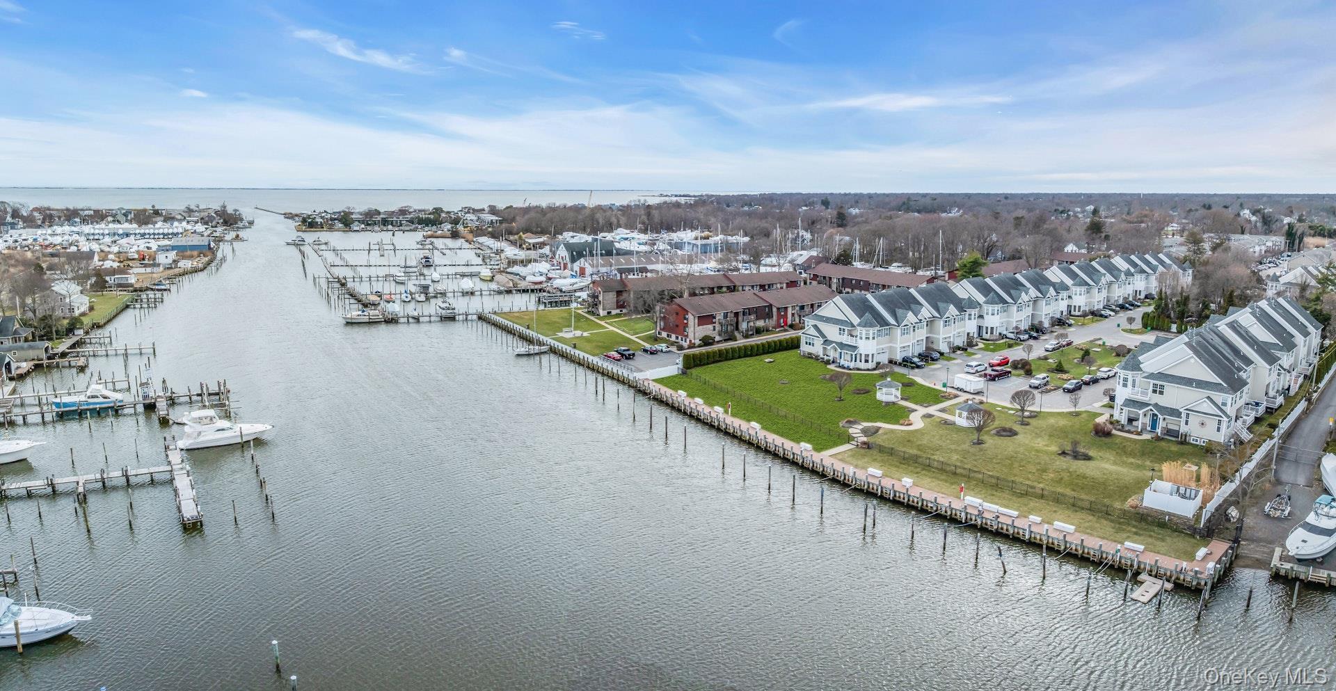 Condo Jackie  Suffolk County, NY 11772, MLS-975429-32