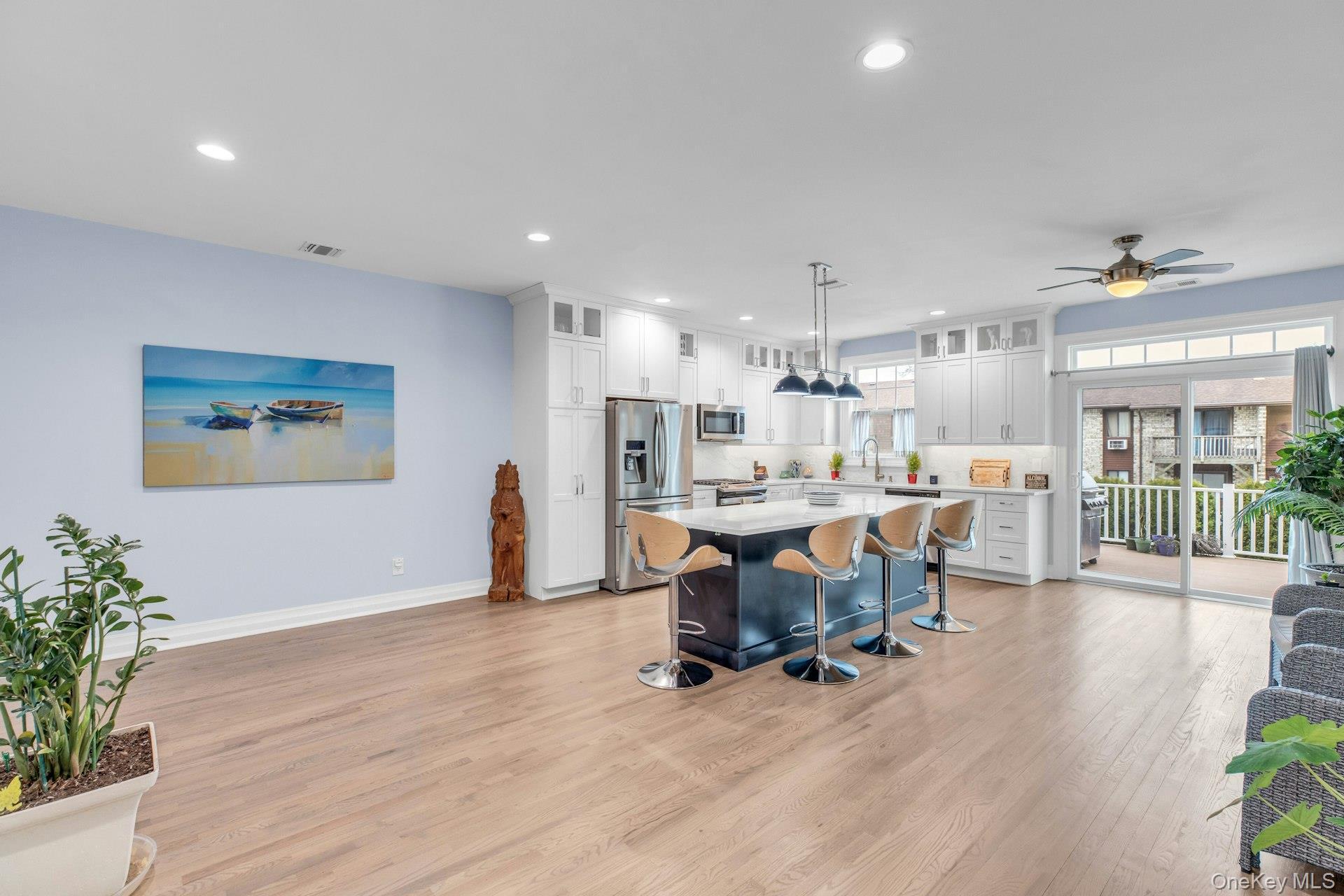 Condo Jackie Suffolk County, NY 11772, MLS-975429-7