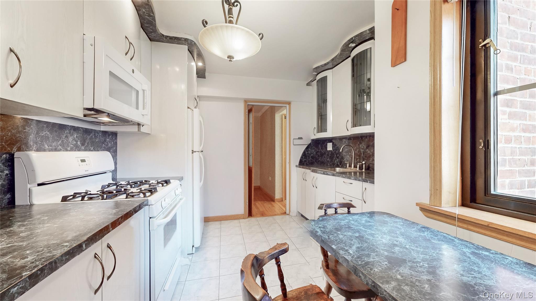 Coop 60th Queens, NY 11368, MLS-975433-12