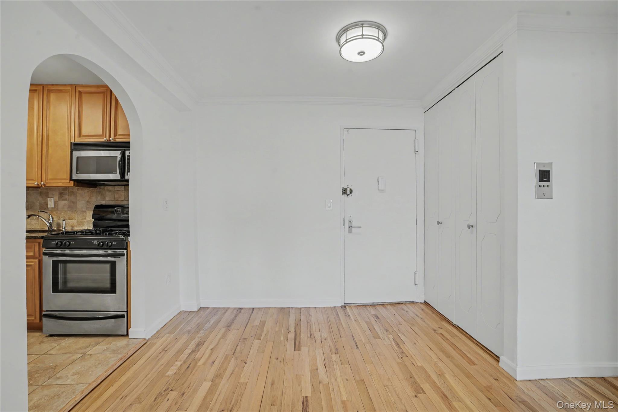 Coop Westview  Westchester County, NY 10707, MLS-975448-11