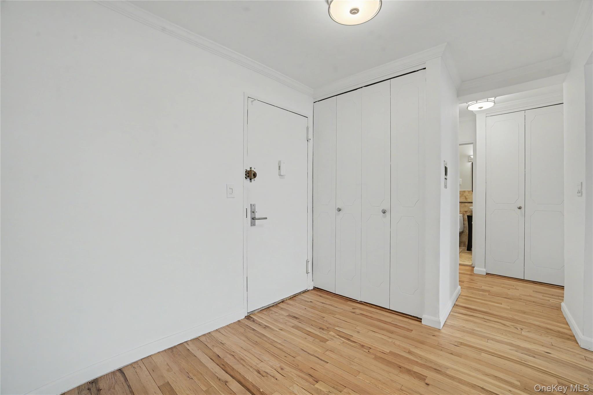 Coop Westview  Westchester County, NY 10707, MLS-975448-12