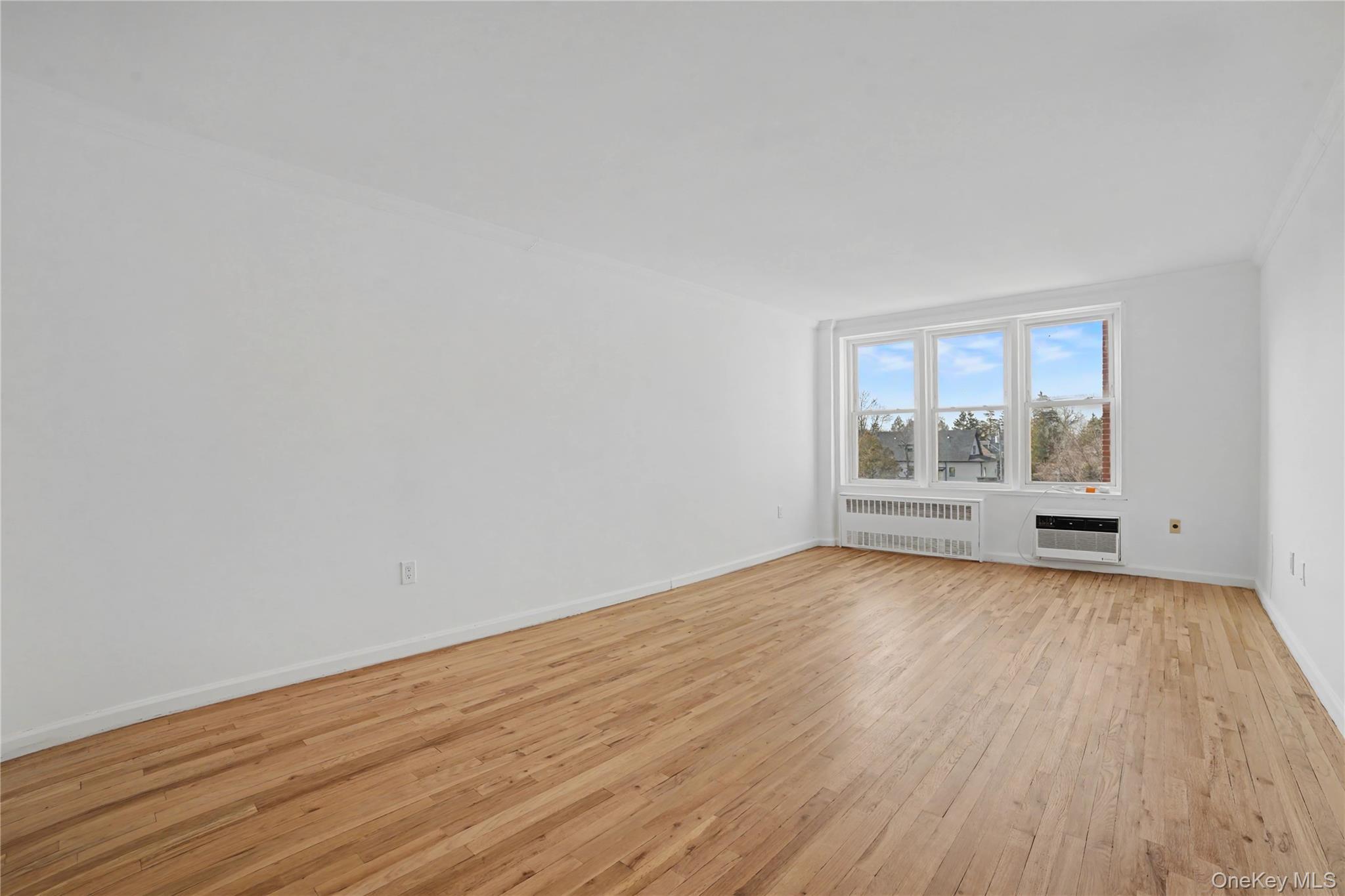 Coop Westview  Westchester County, NY 10707, MLS-975448-16