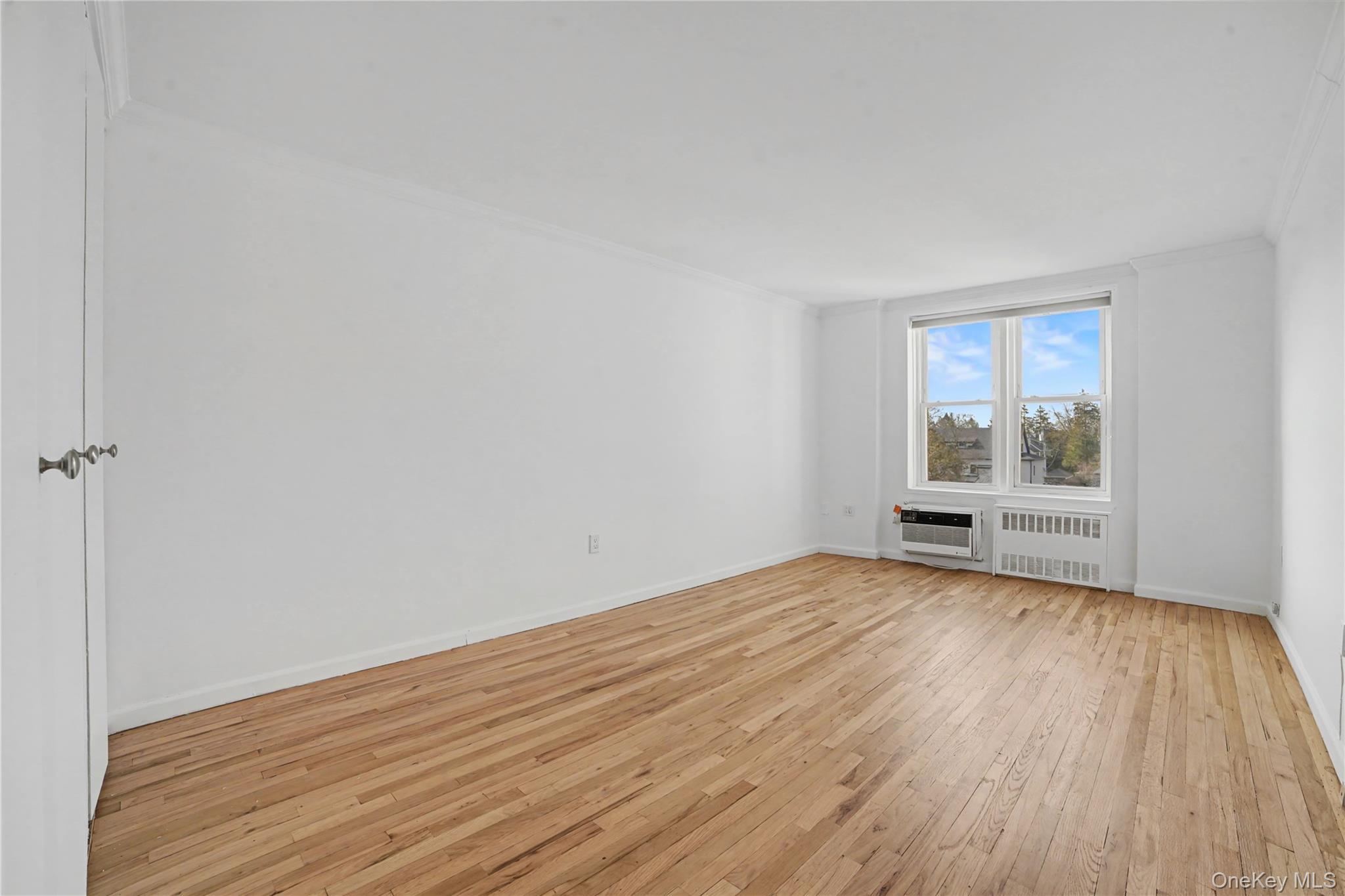 Coop Westview  Westchester County, NY 10707, MLS-975448-29