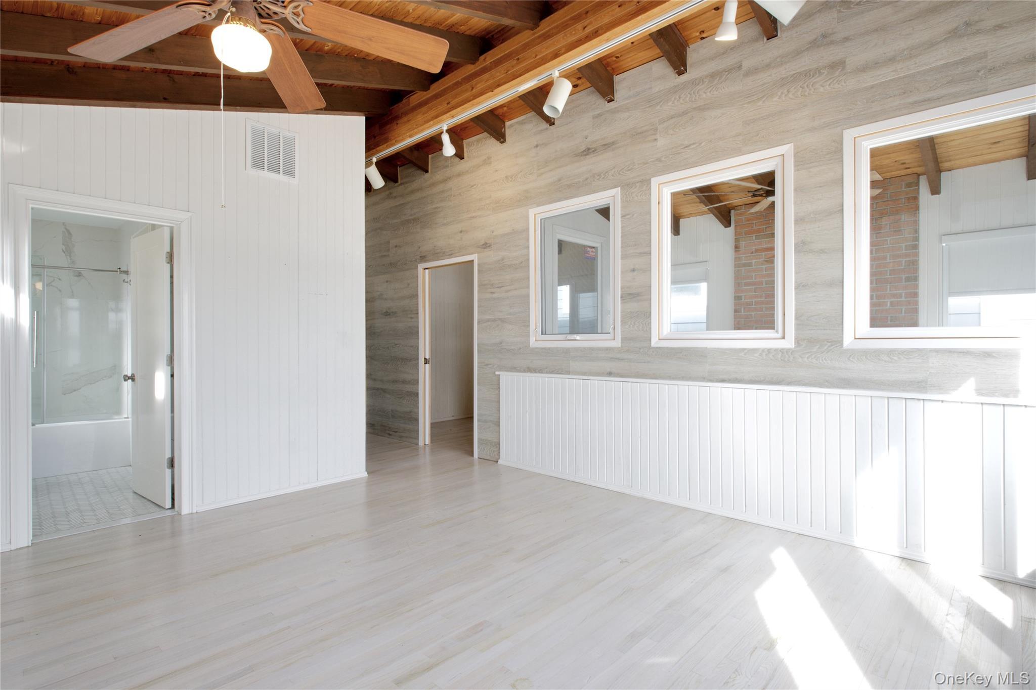 Coop West Shore  Nassau County, NY 11050, MLS-975460-10