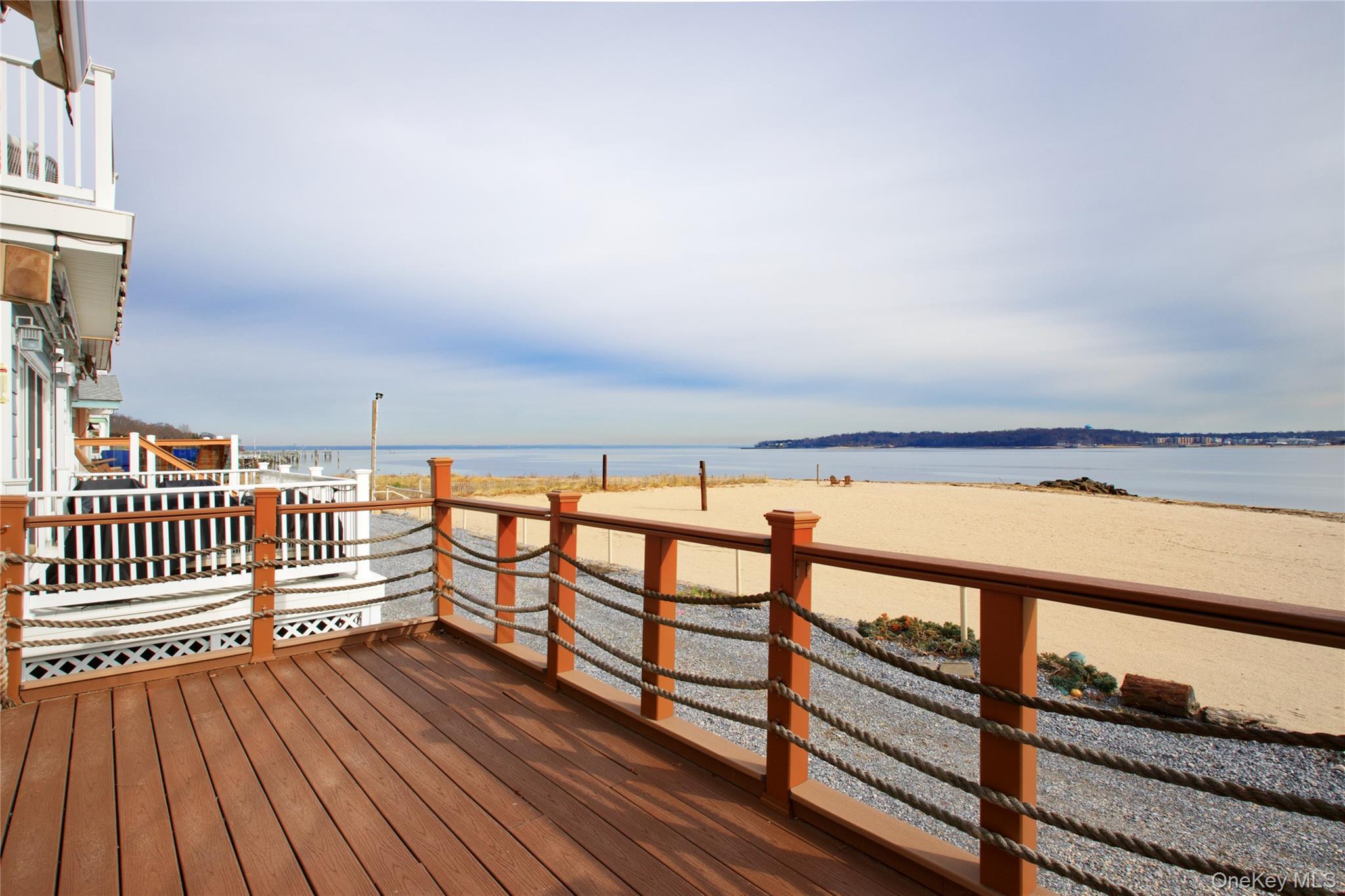 Coop West Shore  Nassau County, NY 11050, MLS-975460-3