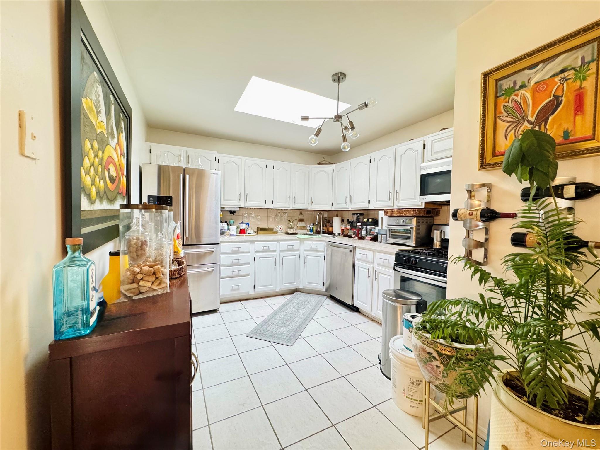 Single Family Huntington  Bronx, NY 10465, MLS-975464-8