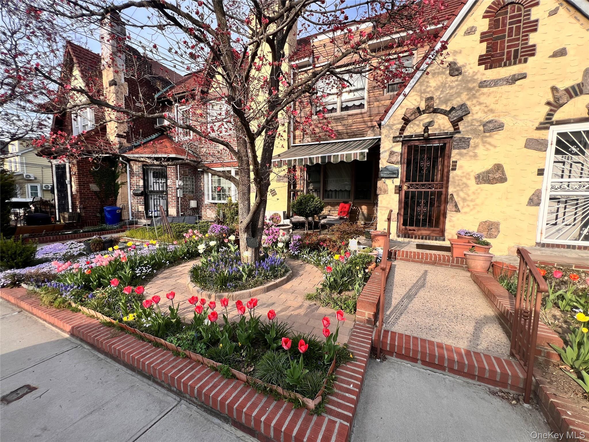 Single Family 189th  Queens, NY 11358, MLS-975471-2