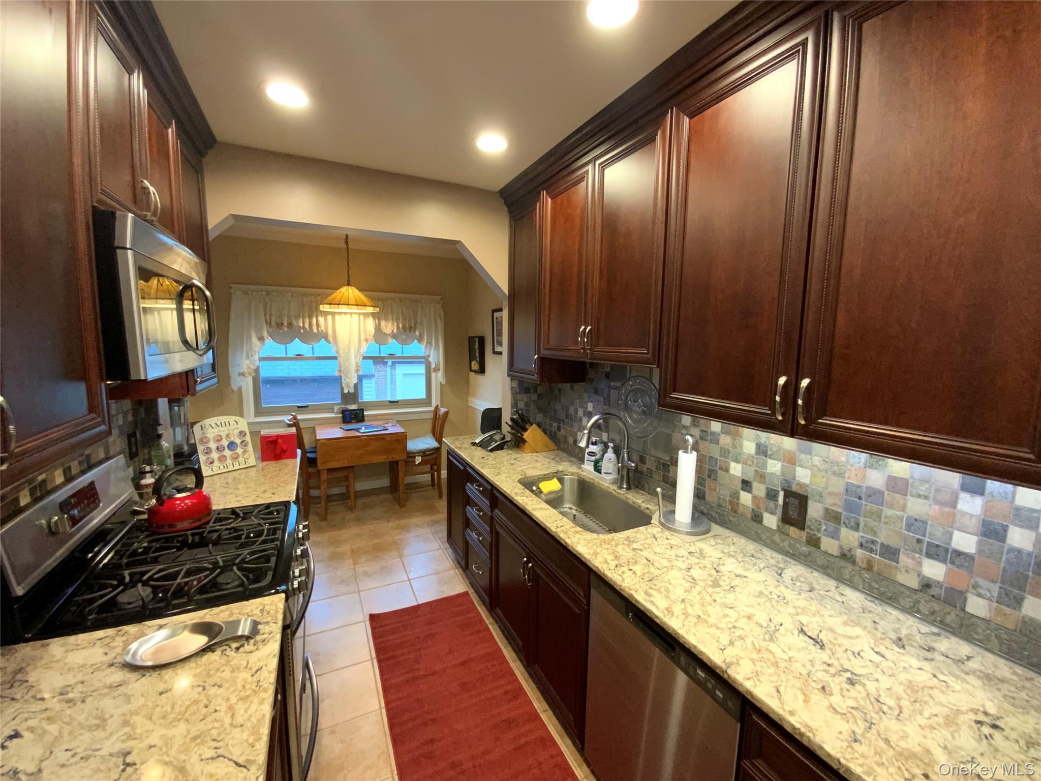 Single Family 189th  Queens, NY 11358, MLS-975471-9