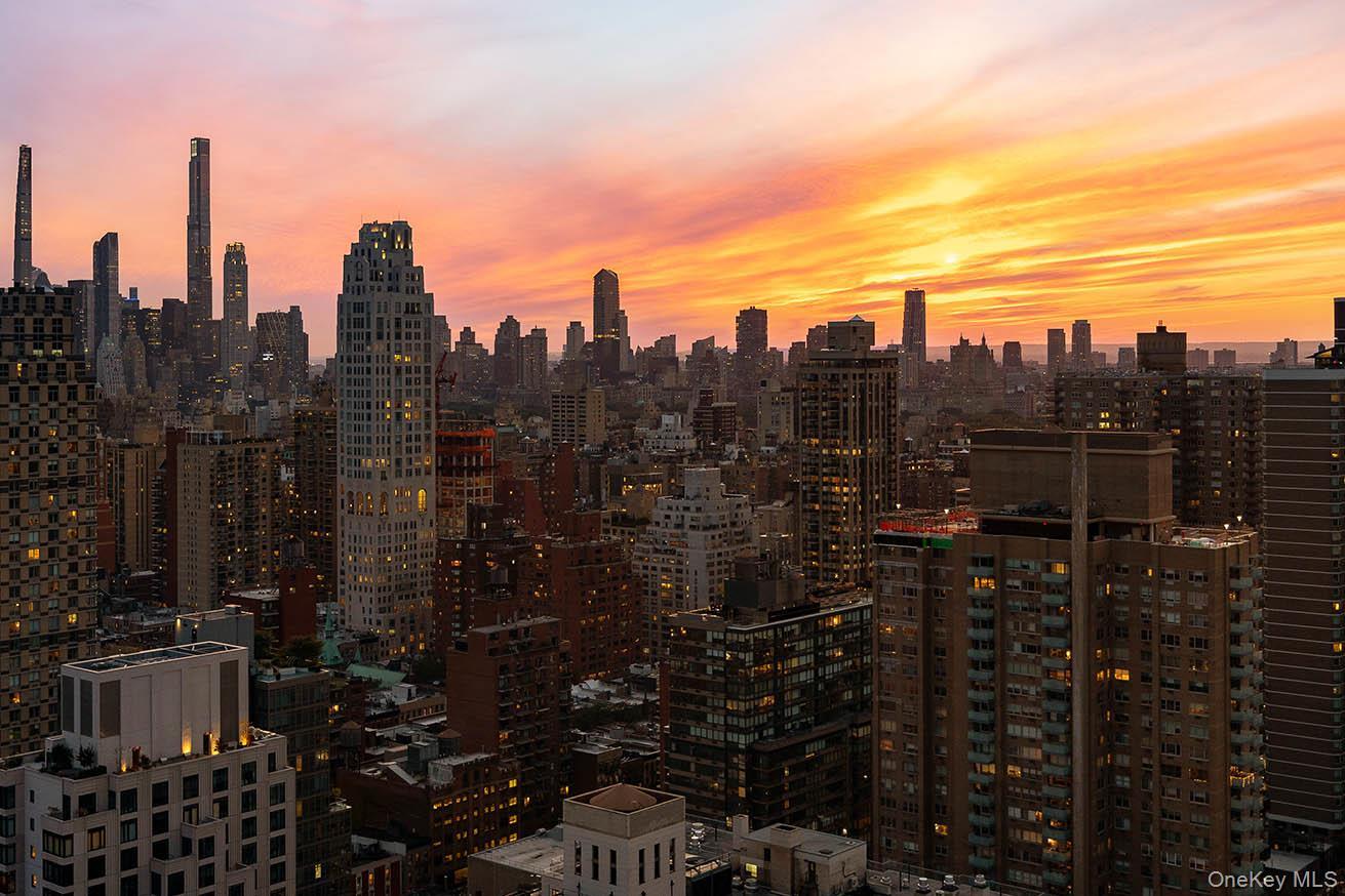 Condo 88th  Manhattan, NY 10128, MLS-975474-3