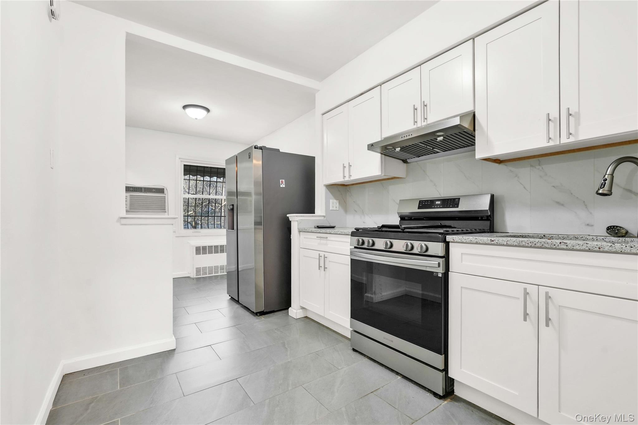 Single Family 101st  Brooklyn, NY 11236, MLS-975476-10