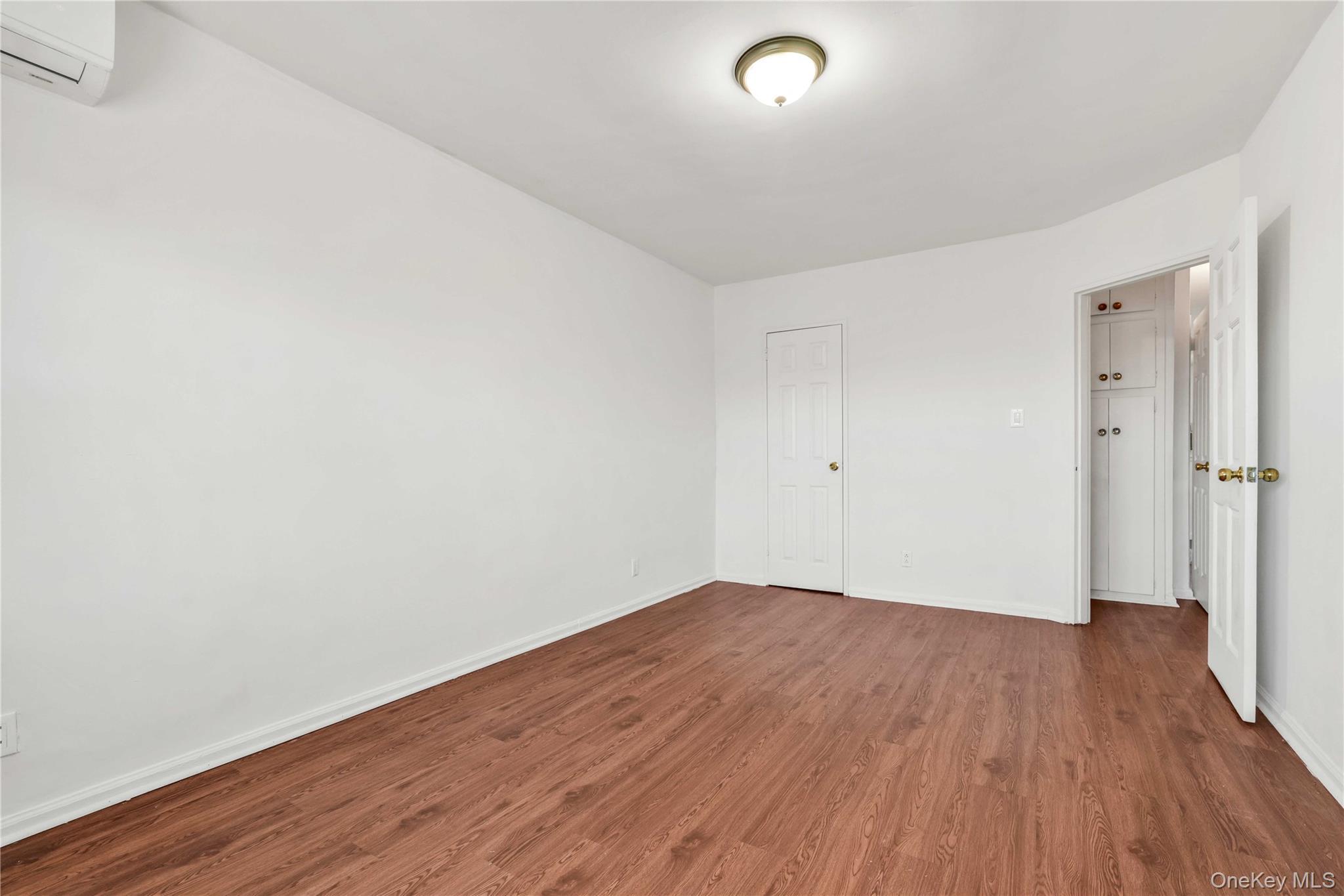 Single Family 101st  Brooklyn, NY 11236, MLS-975476-22