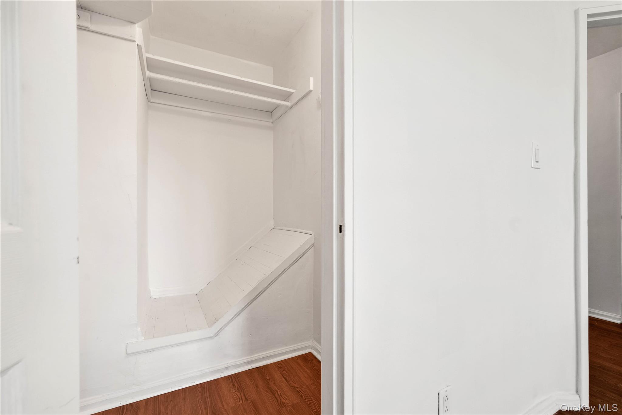 Single Family 101st  Brooklyn, NY 11236, MLS-975476-23