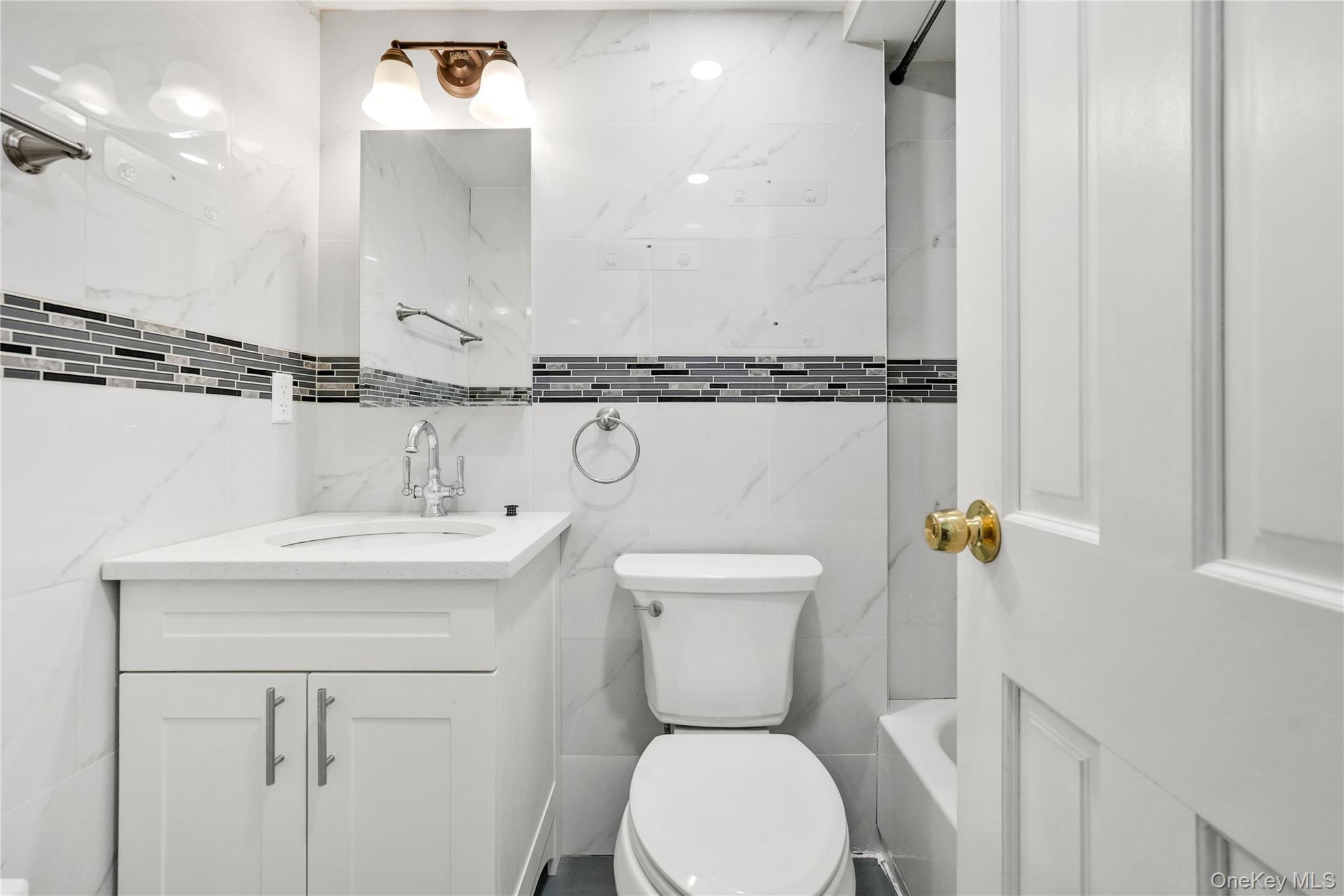 Single Family 101st  Brooklyn, NY 11236, MLS-975476-25