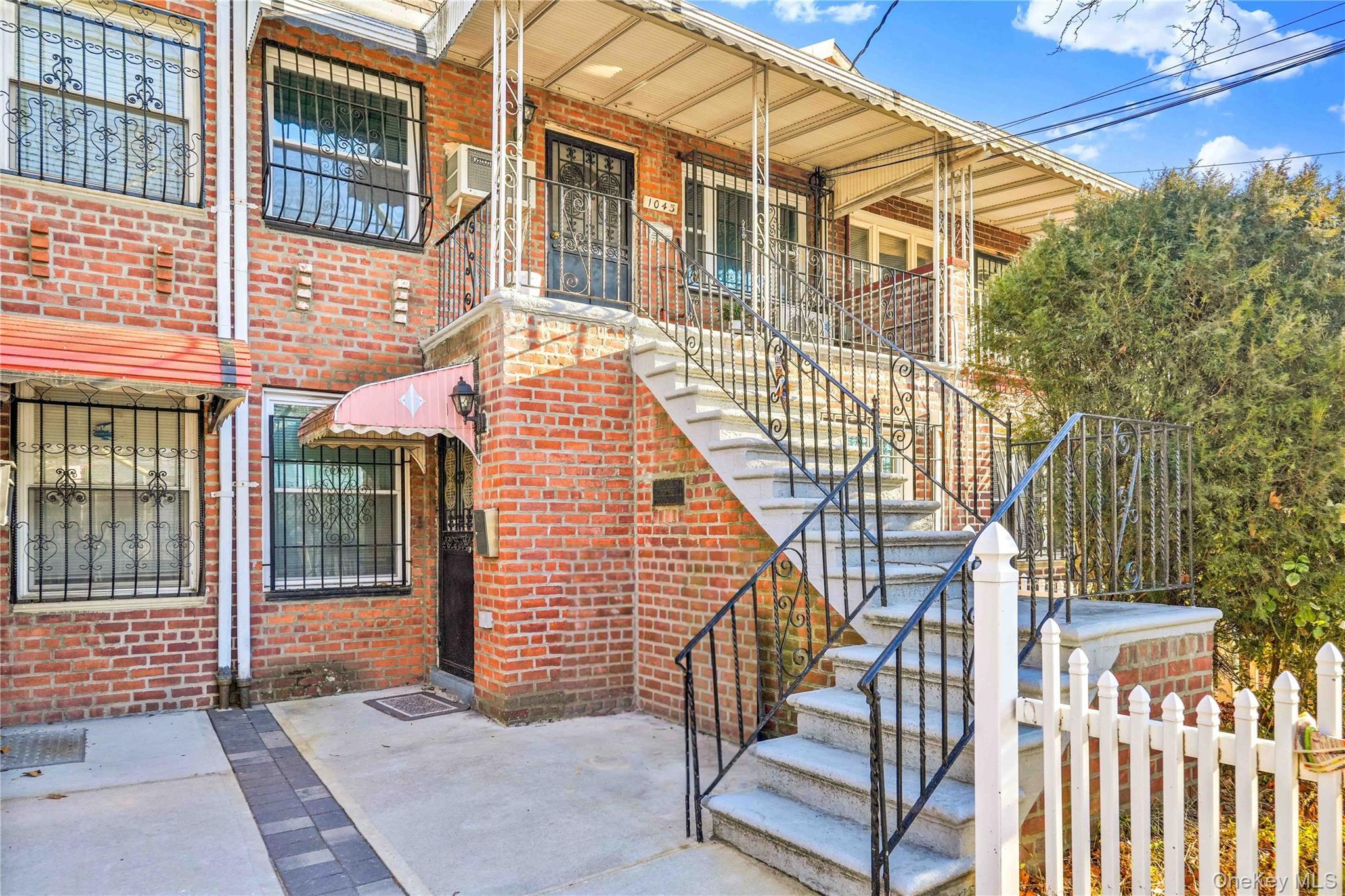 Single Family 101st  Brooklyn, NY 11236, MLS-975476-3
