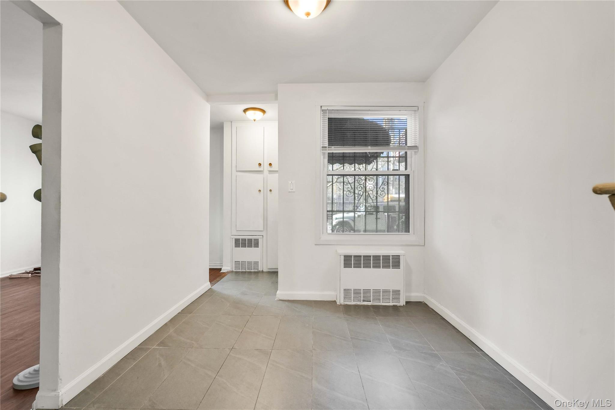 Single Family 101st  Brooklyn, NY 11236, MLS-975476-32