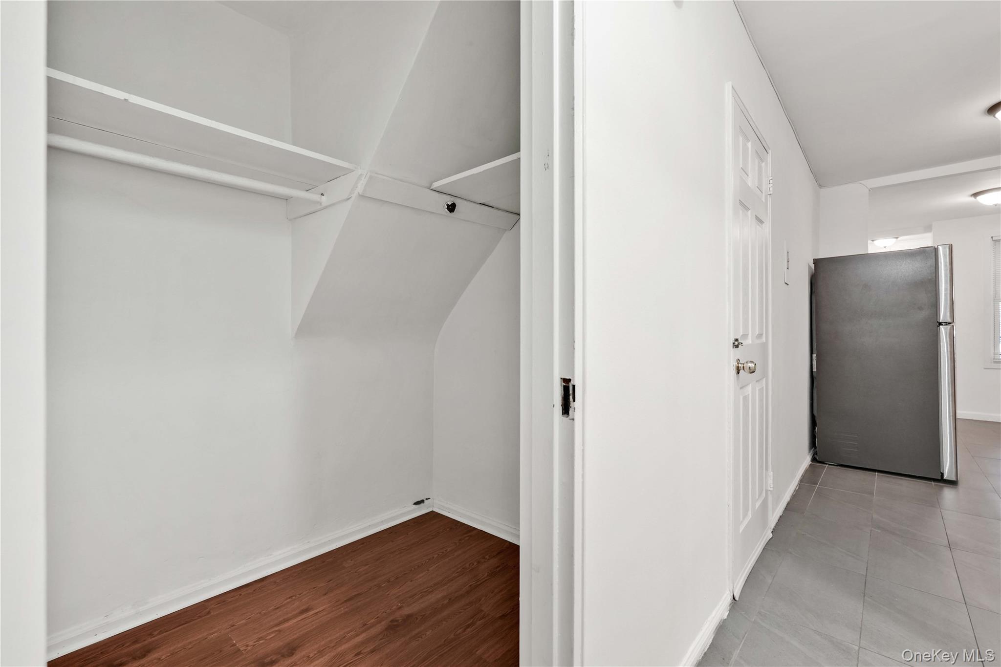 Single Family 101st  Brooklyn, NY 11236, MLS-975476-36