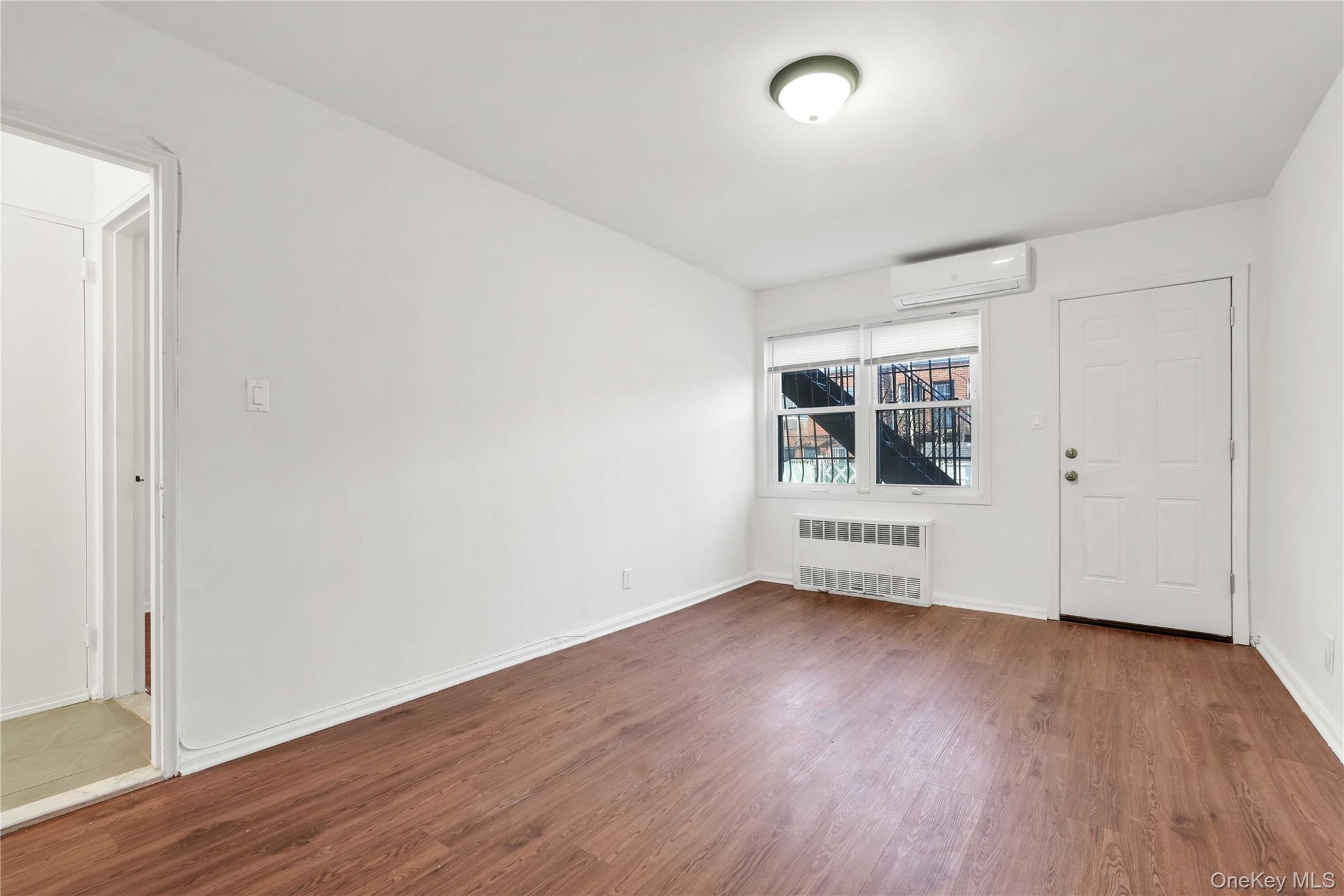 Single Family 101st  Brooklyn, NY 11236, MLS-975476-38