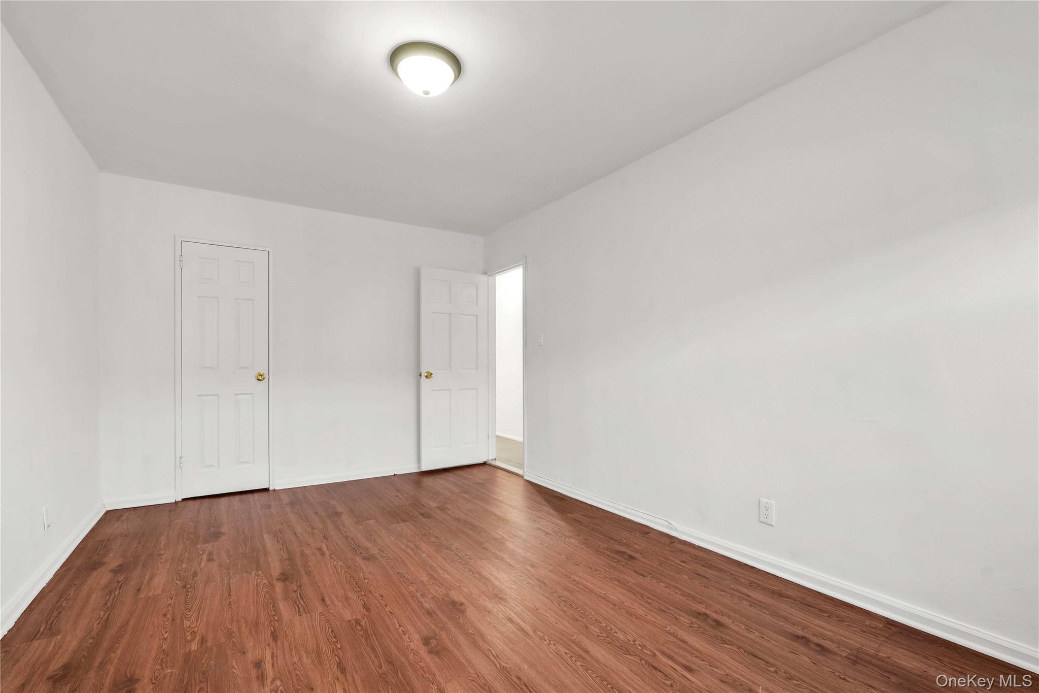 Single Family 101st  Brooklyn, NY 11236, MLS-975476-39