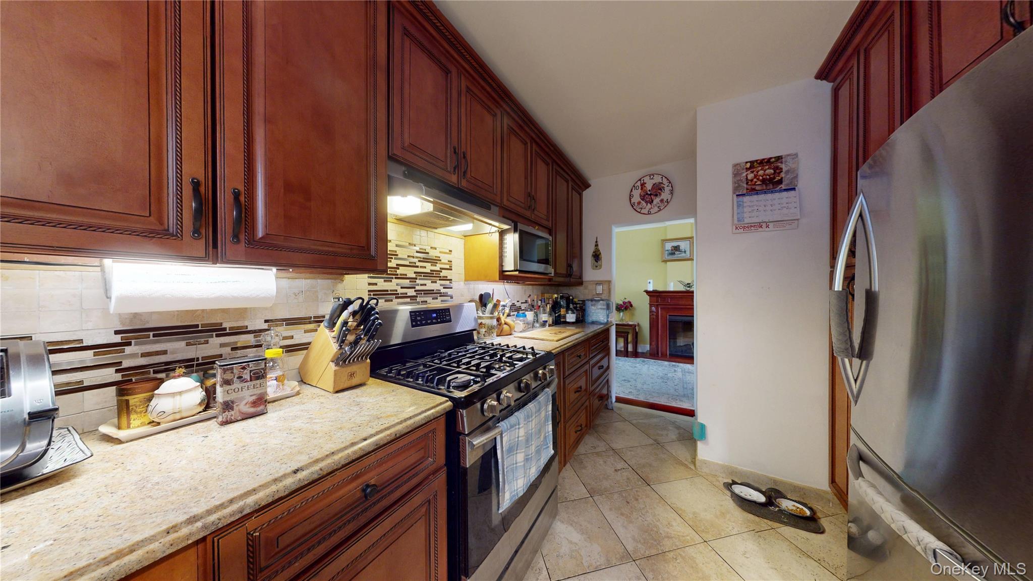 Coop Emmons Avenue  Brooklyn, NY 11235, MLS-975490-10