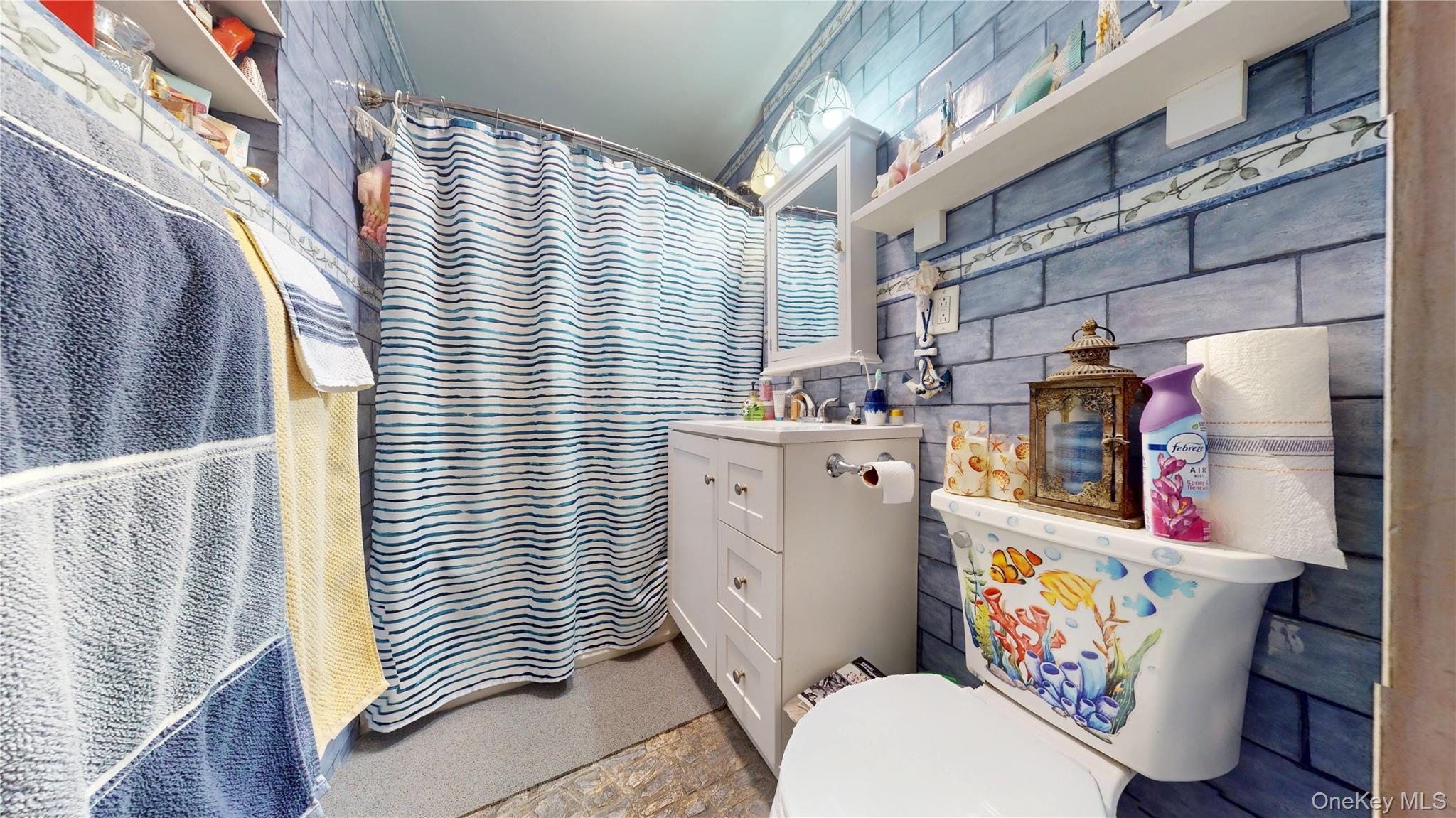 Coop Emmons Avenue  Brooklyn, NY 11235, MLS-975490-16