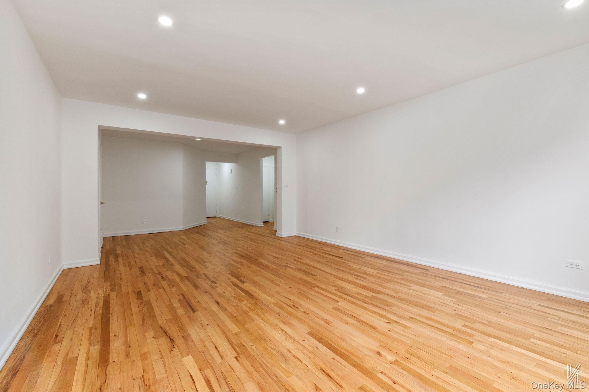 Coop 34th Queens, NY 11372, MLS-975503-6