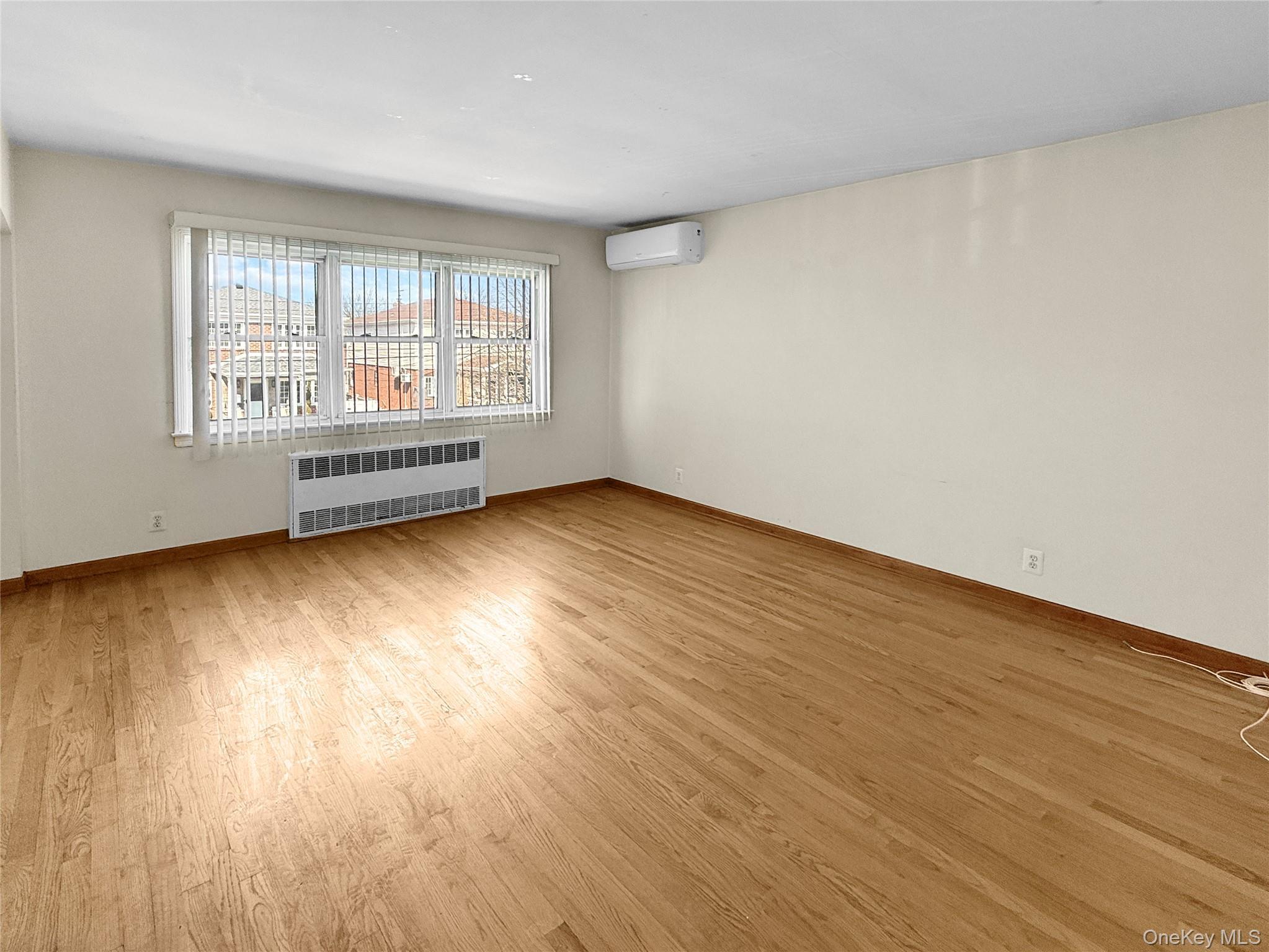 Single Family 123rd Street Queens, NY 11420, MLS-975507-17