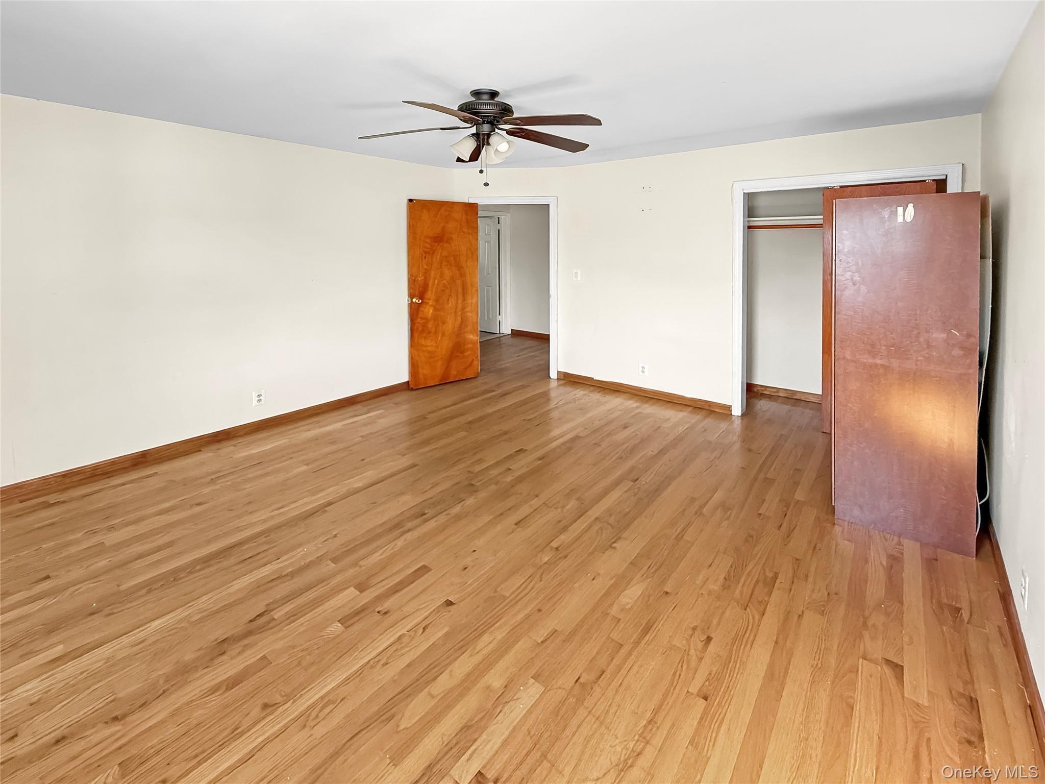 Single Family 123rd Street Queens, NY 11420, MLS-975507-18