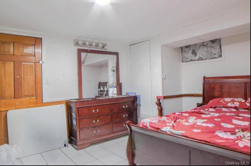 Single Family 117th  Queens, NY 11420, MLS-975522-19