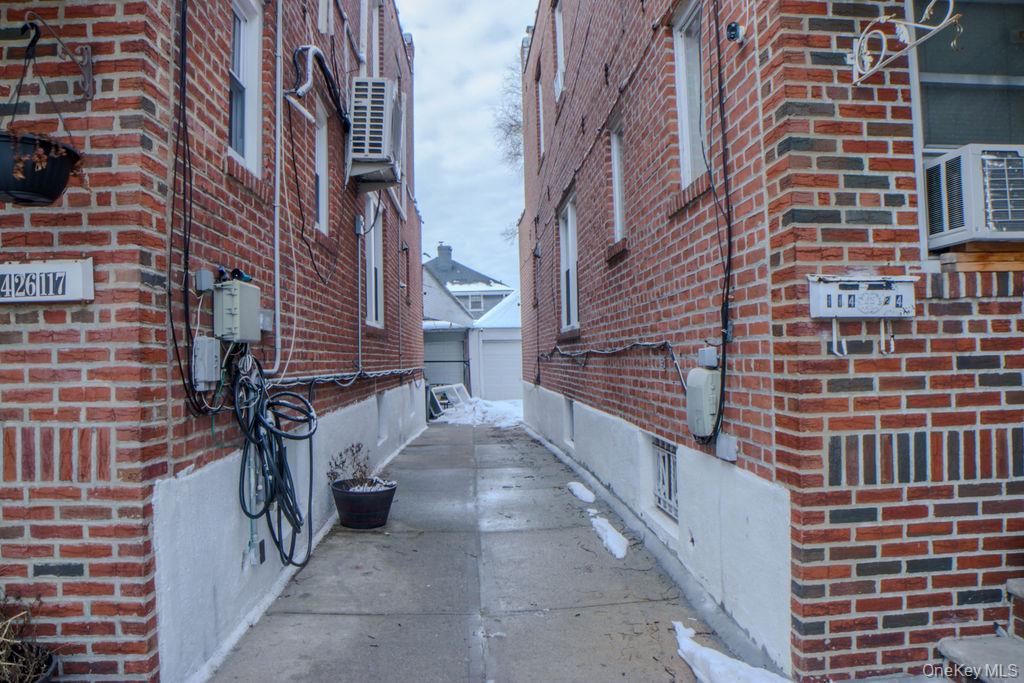 Single Family 117th  Queens, NY 11420, MLS-975522-4