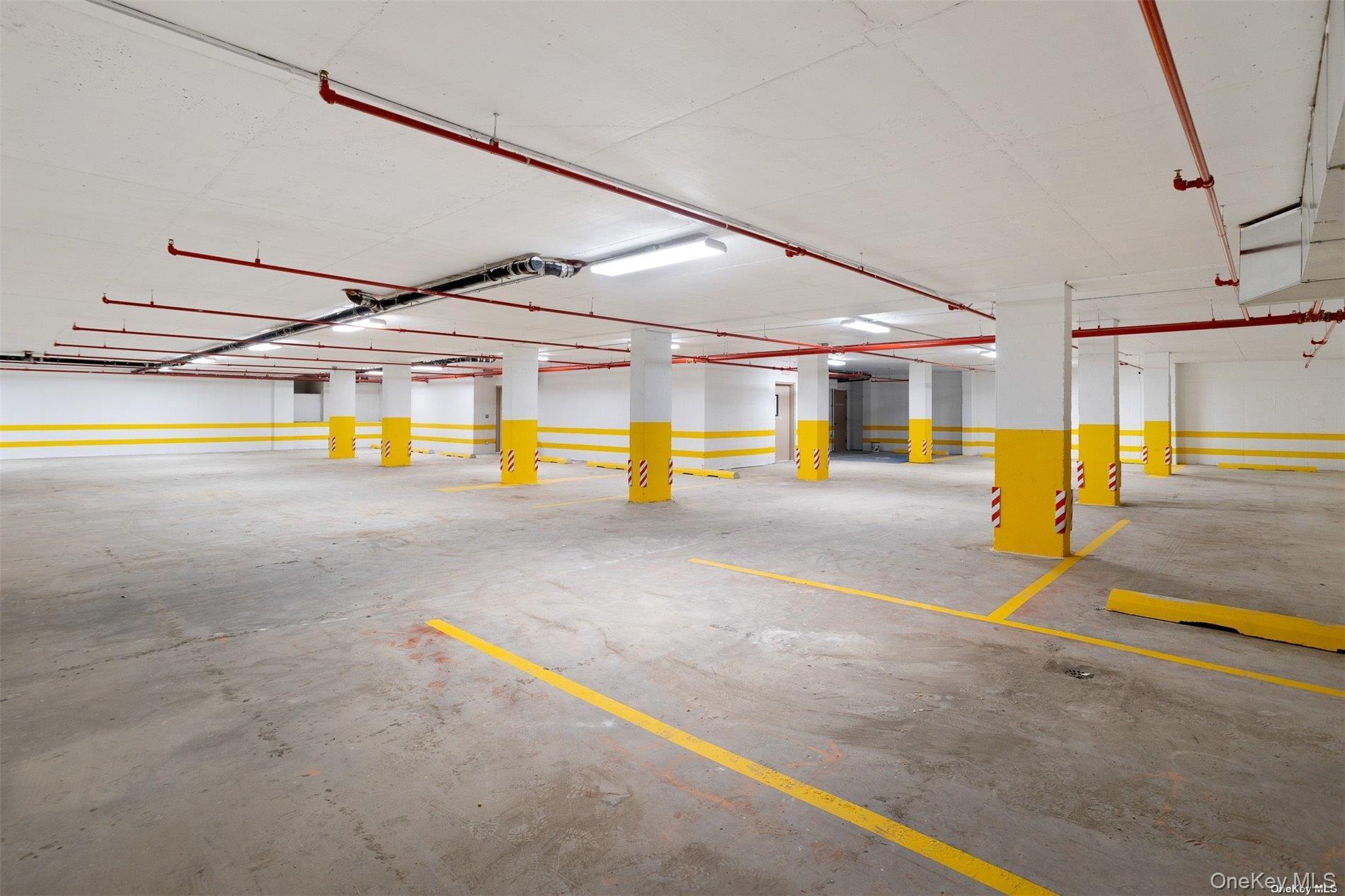 Condo Corona  Queens, NY 11373, MLS-975532-34