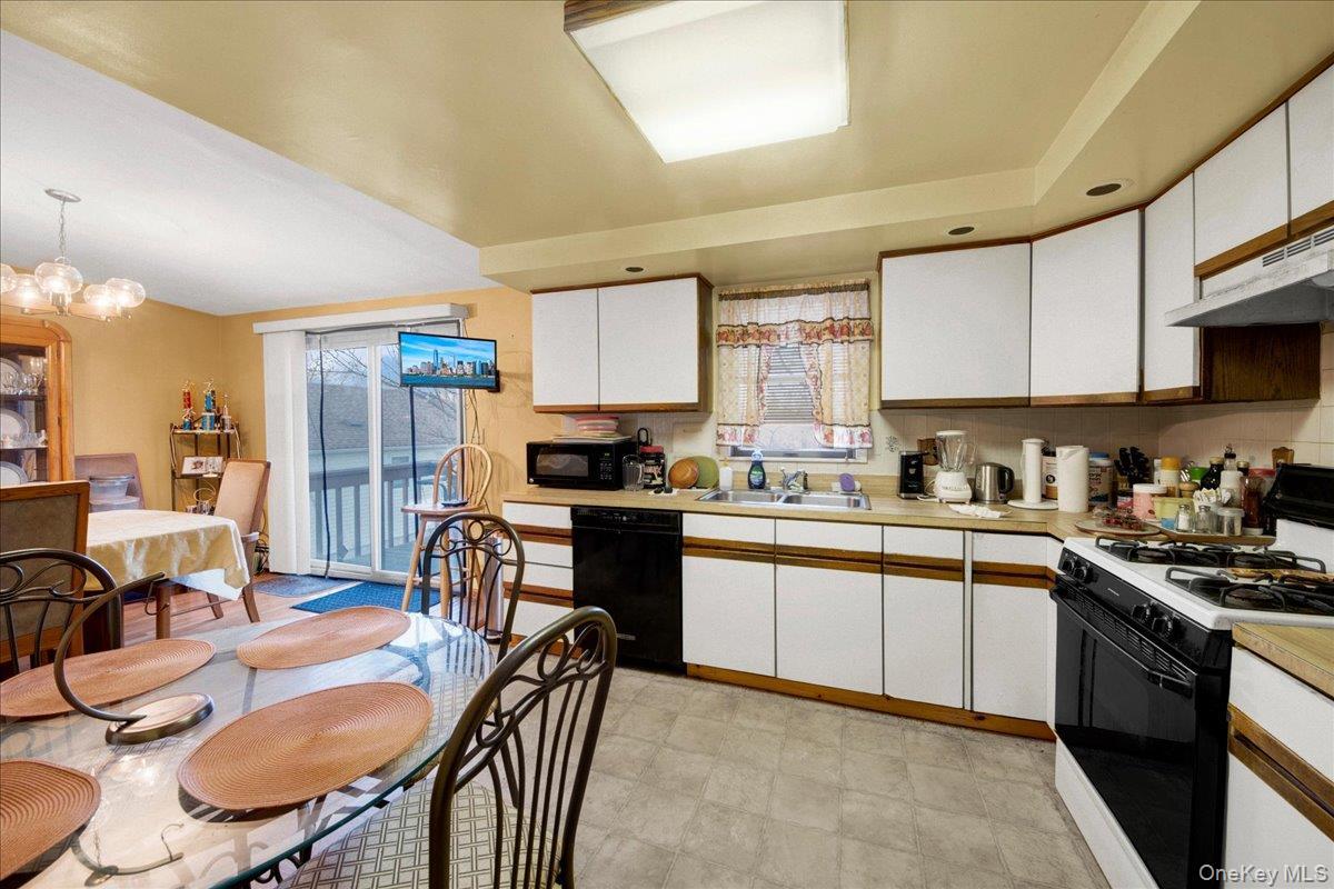 Single Family Patmore  Westchester County, NY 10710, MLS-975533-6