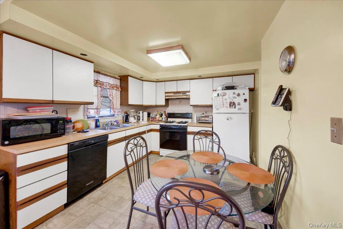 Single Family Patmore  Westchester County, NY 10710, MLS-975533-7