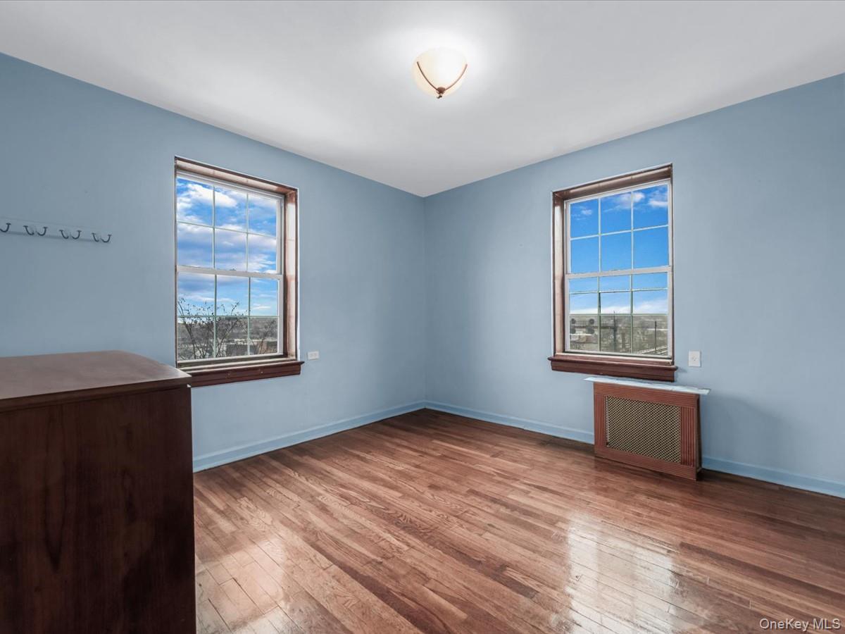 Coop 31st  Queens, NY 11377, MLS-975539-7