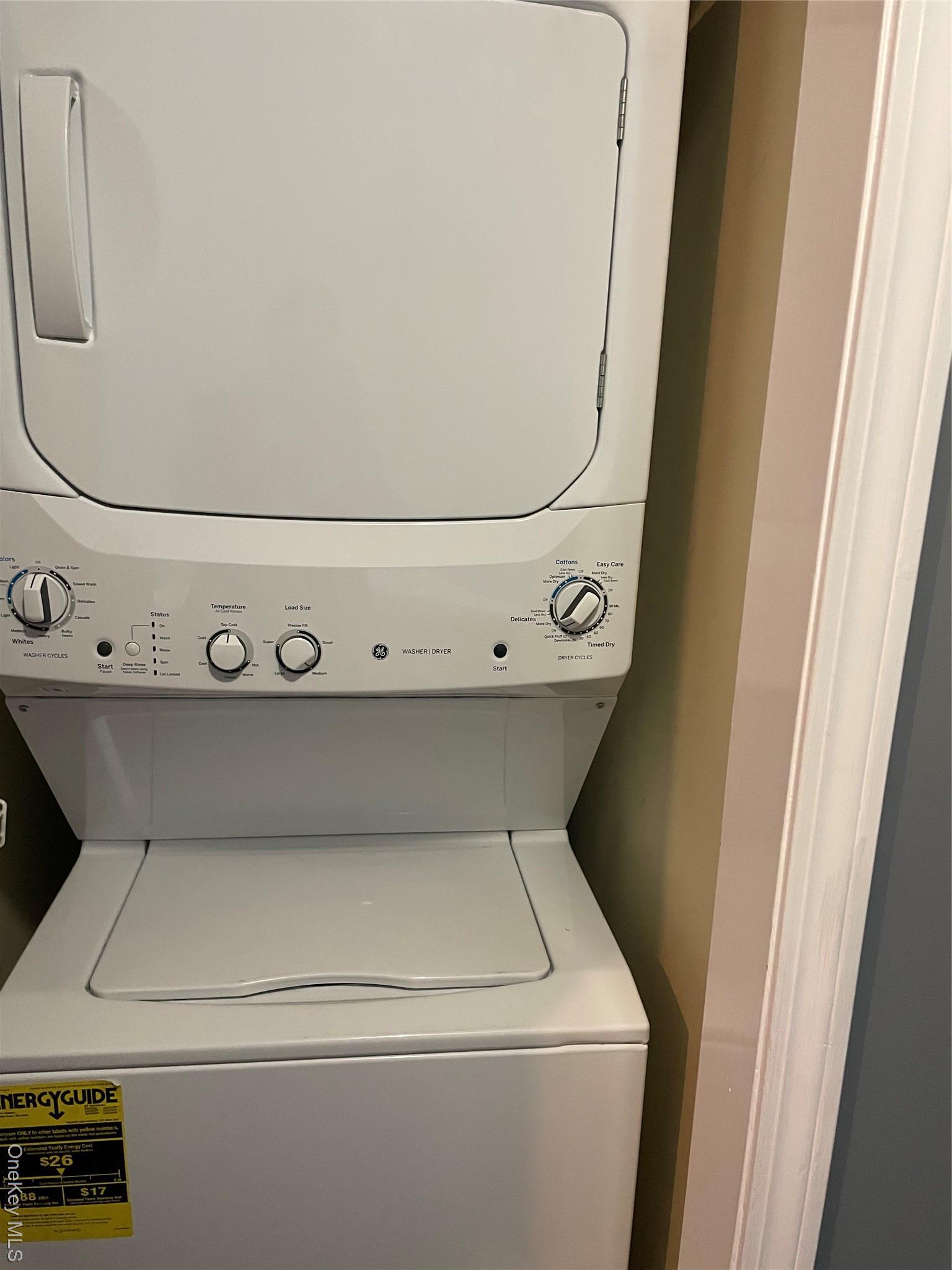 Single Family Davids  Westchester County, NY 10562, MLS-975540-21