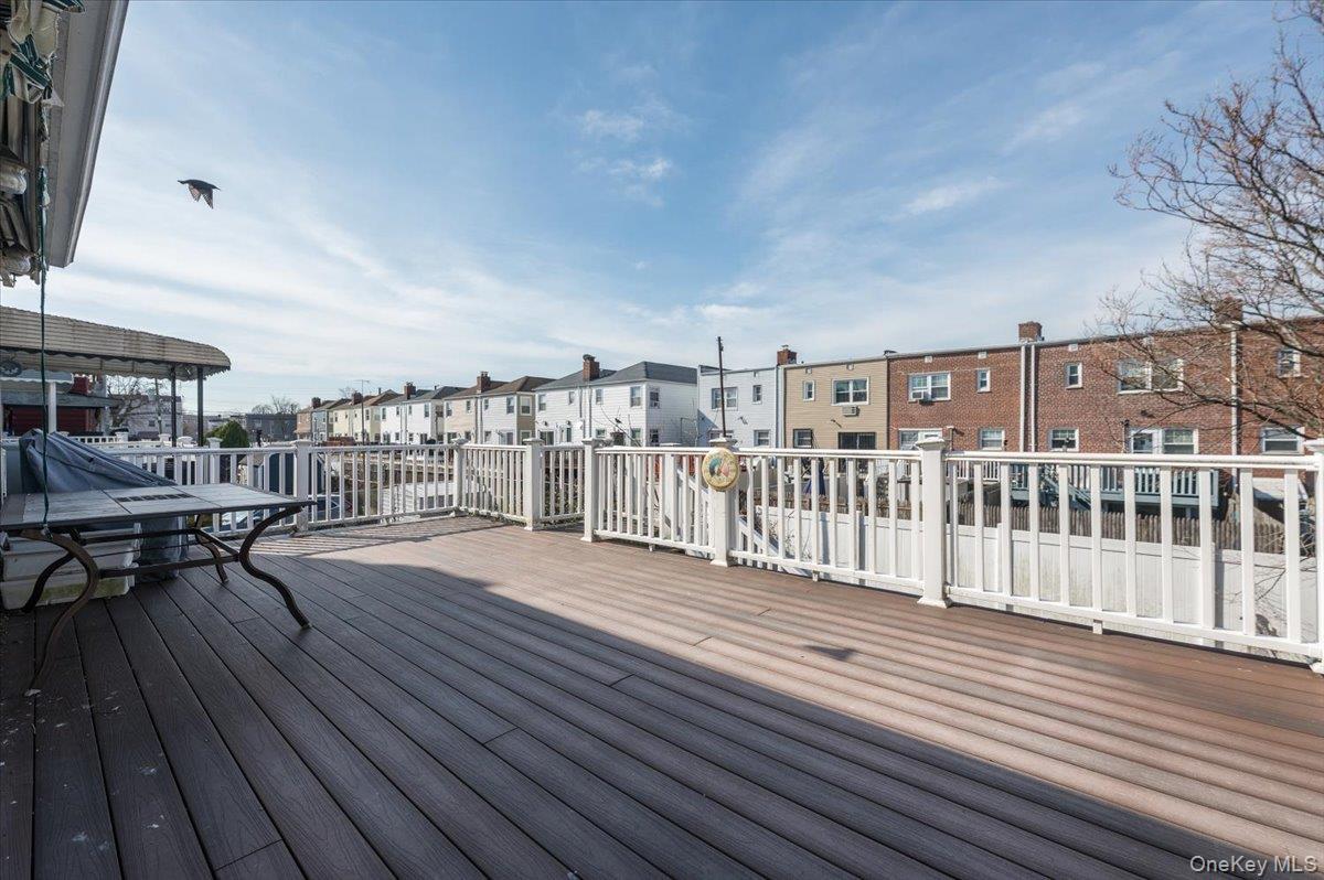 Single Family Quincy  Bronx, NY 10465, MLS-975542-25