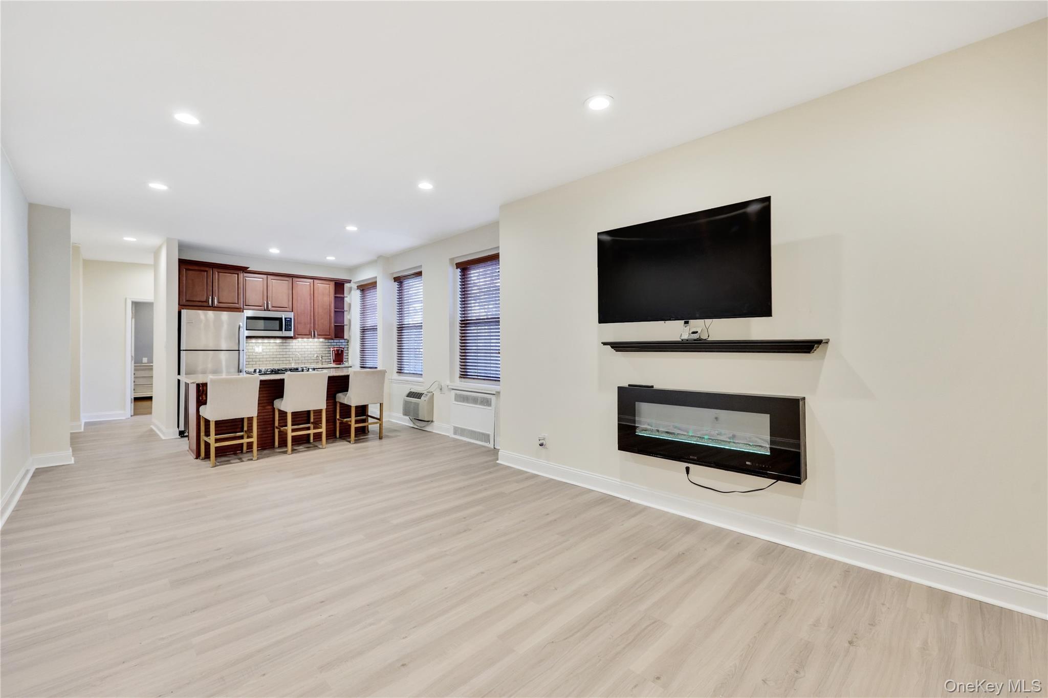 Coop Broadway Nassau County, NY 11598, MLS-975546-12