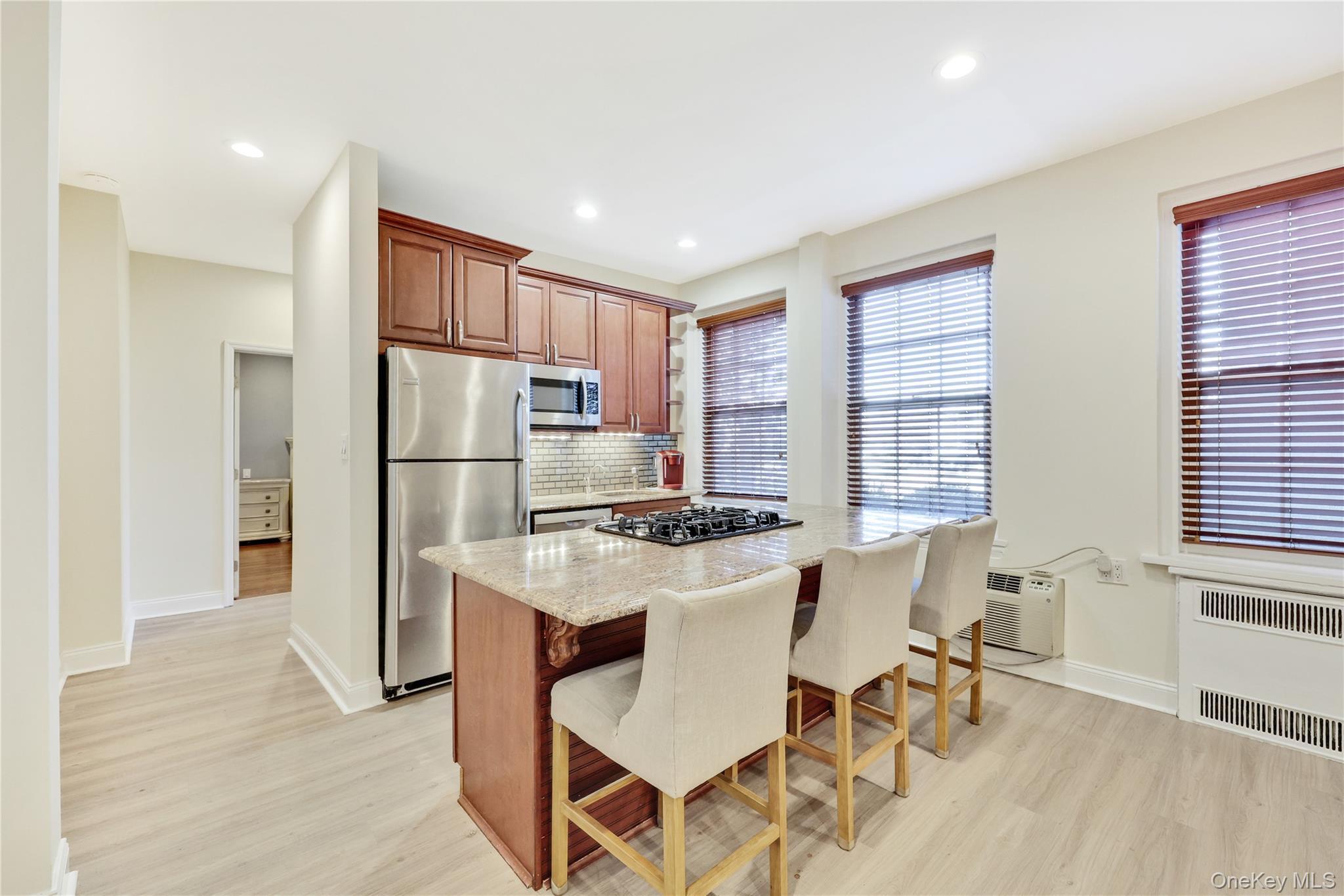 Coop Broadway Nassau County, NY 11598, MLS-975546-14