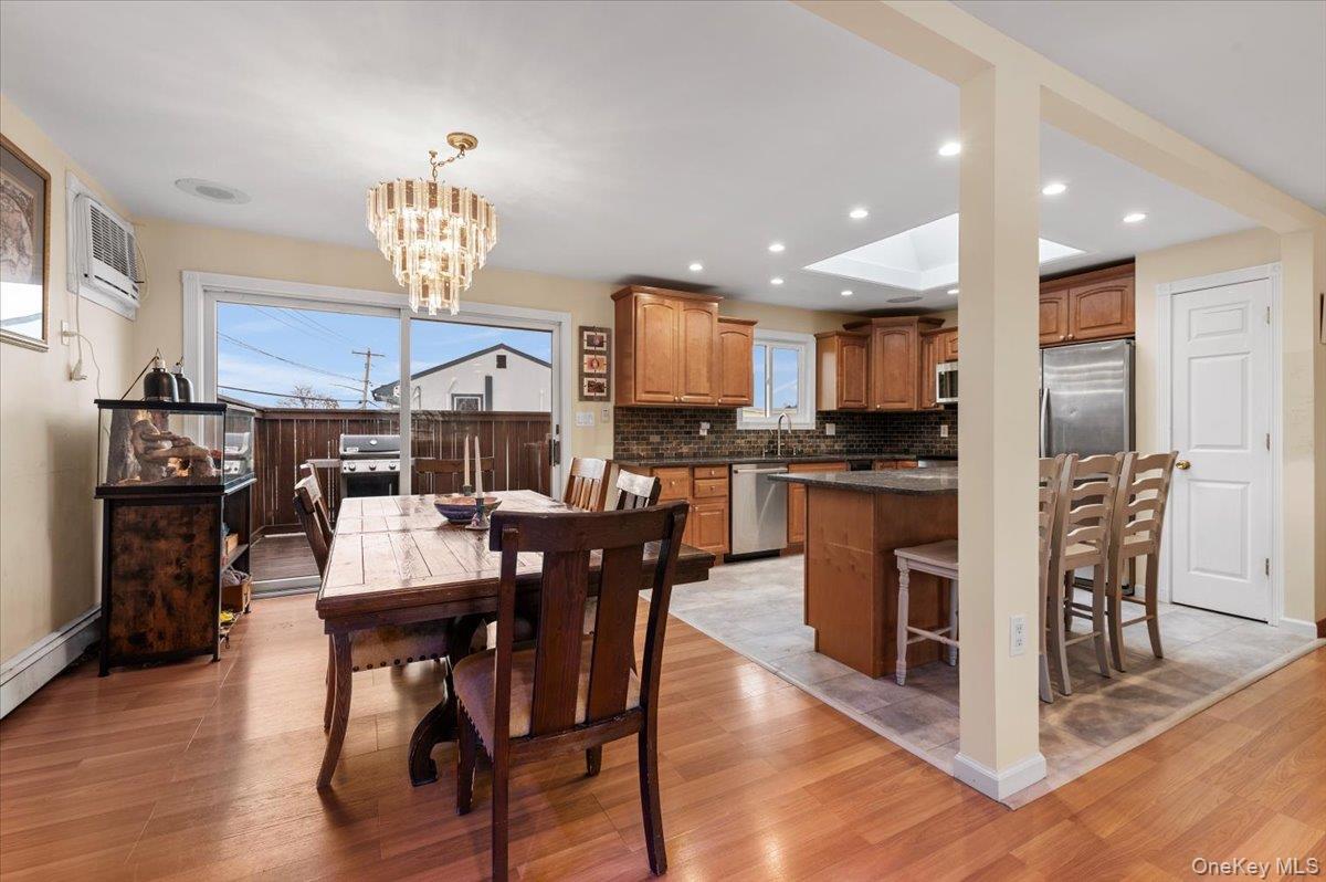 Single Family Barbara  Nassau County, NY 11710, MLS-975547-11