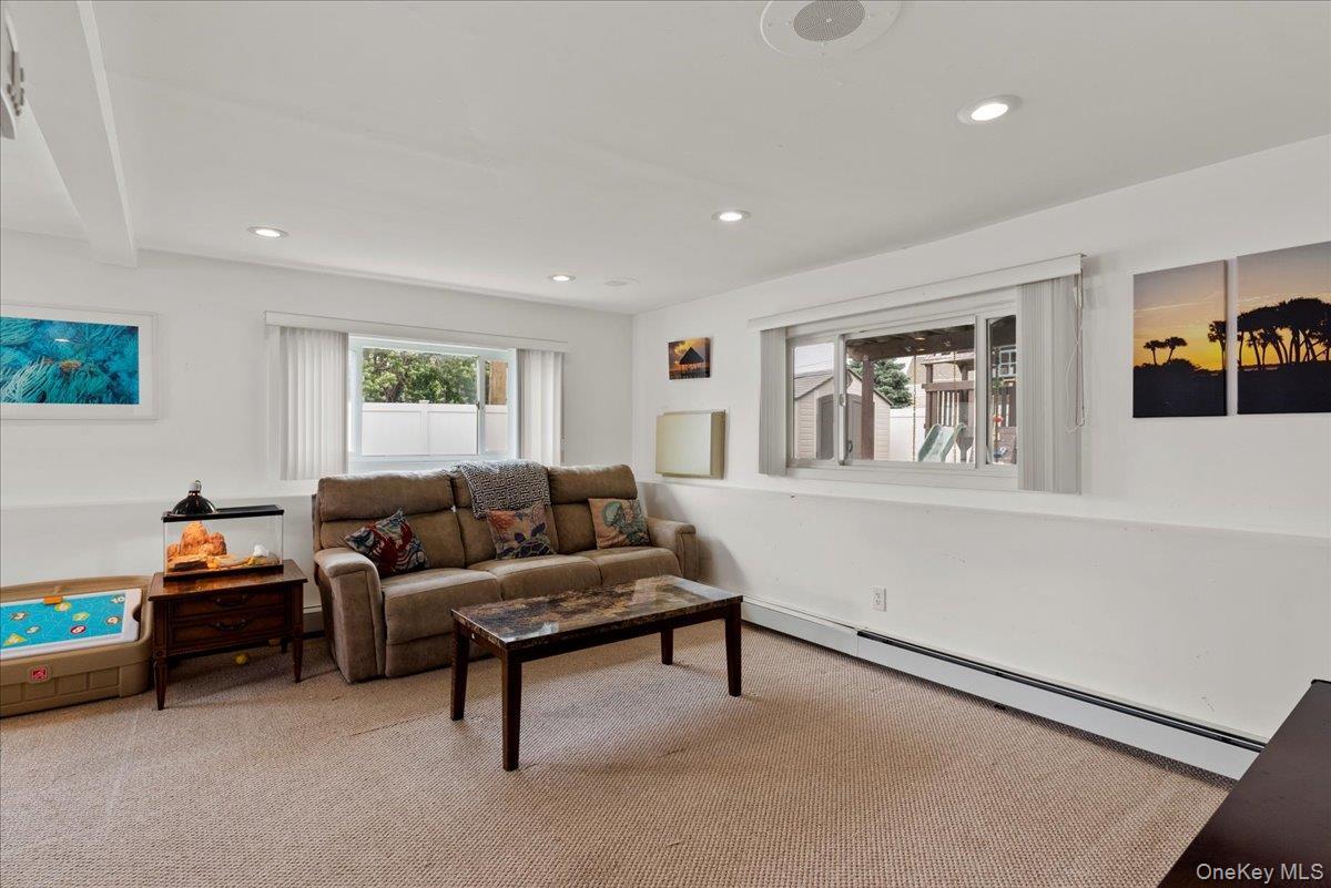 Single Family Barbara  Nassau County, NY 11710, MLS-975547-19