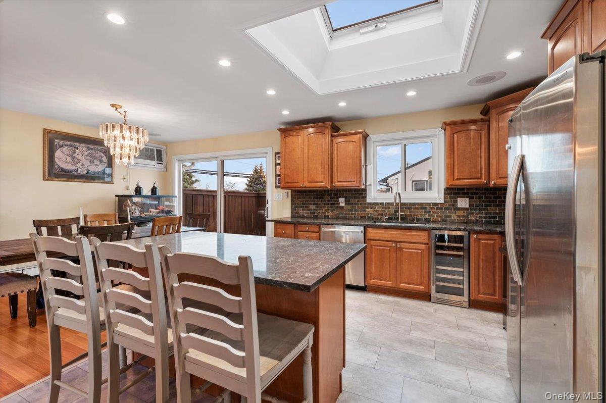 Single Family Barbara  Nassau County, NY 11710, MLS-975547-7