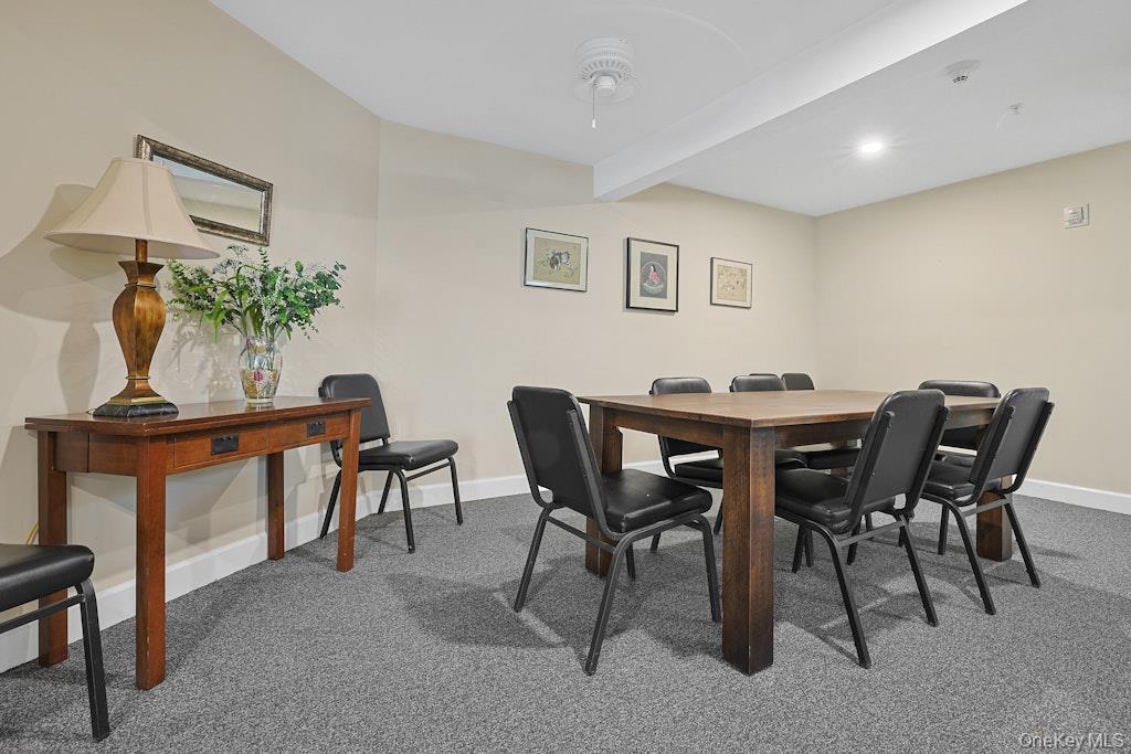 Condo Sutton  Westchester County, NY 10549, MLS-975571-21