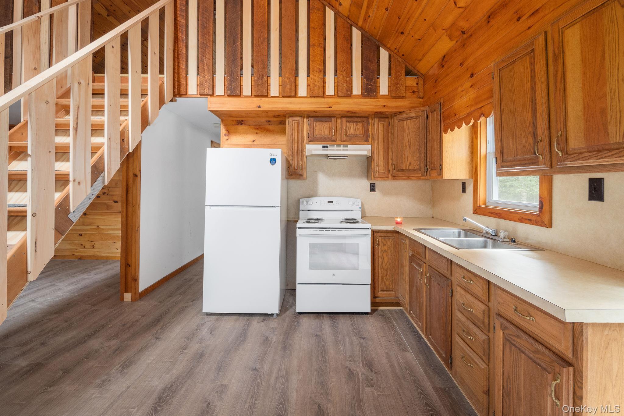 Single Family Blakesley Out Of Area, NY 12076, MLS-975583-10