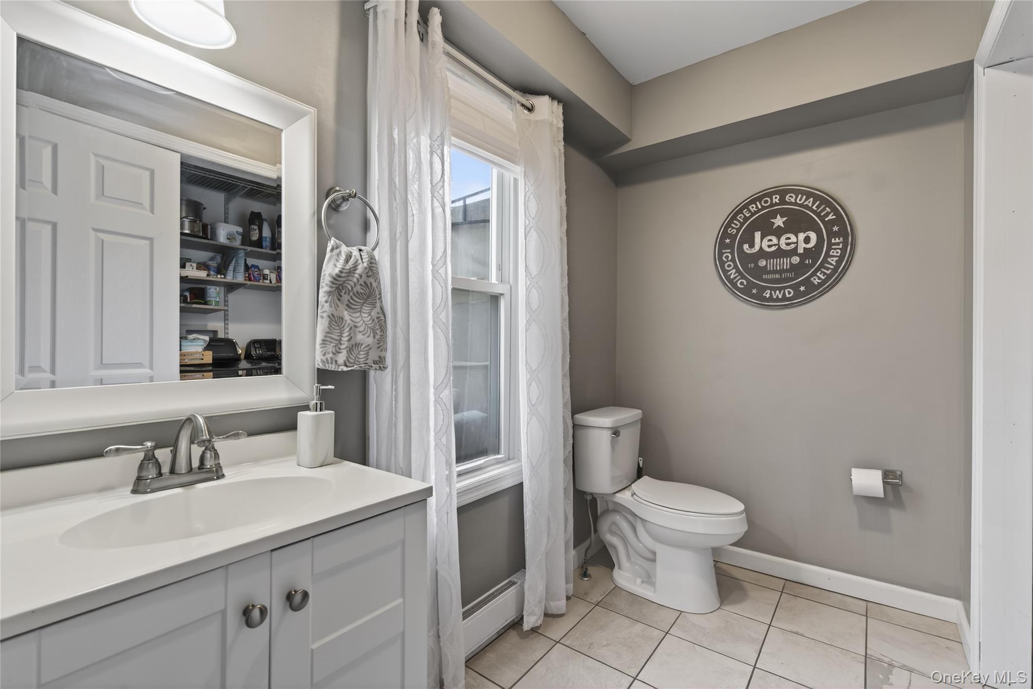 Single Family Valley  Orange County, NY 12586, MLS-975585-15