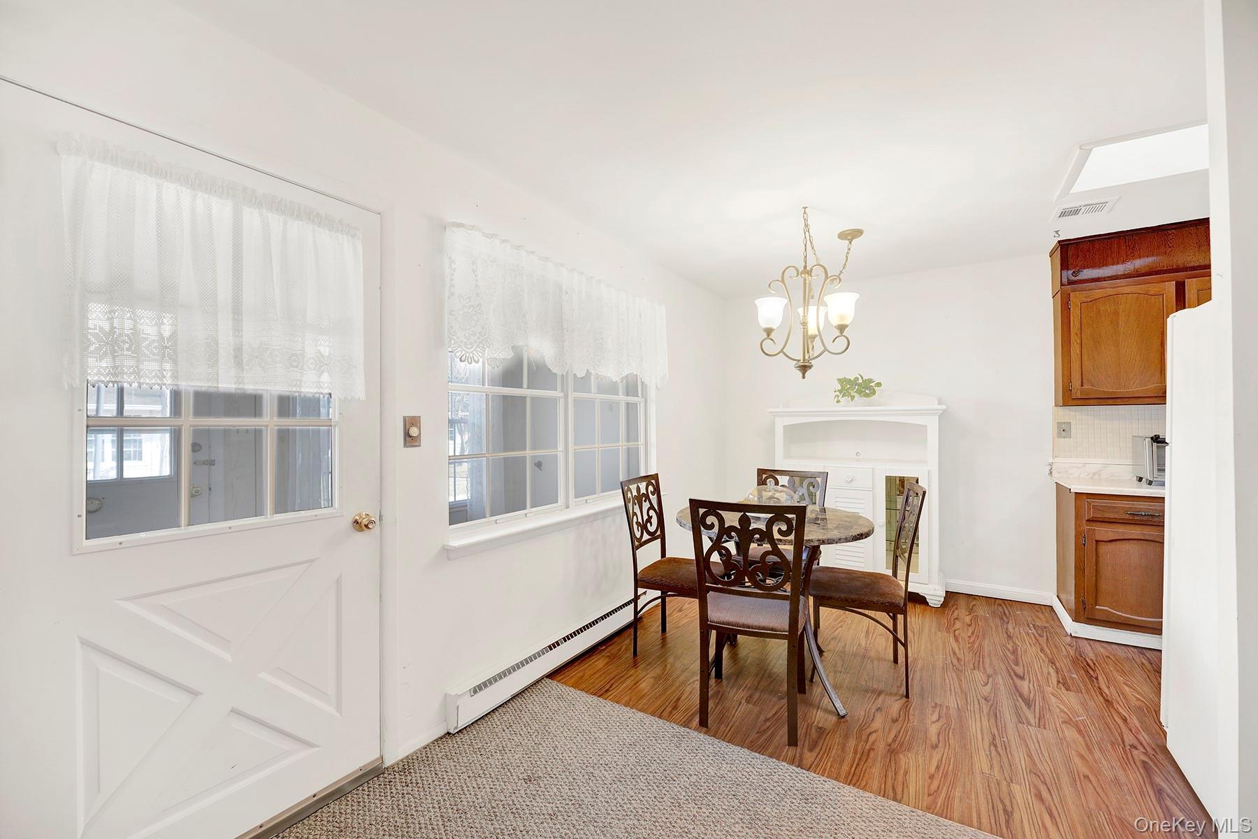 Condo Berwick  Suffolk County, NY 11961, MLS-975589-6