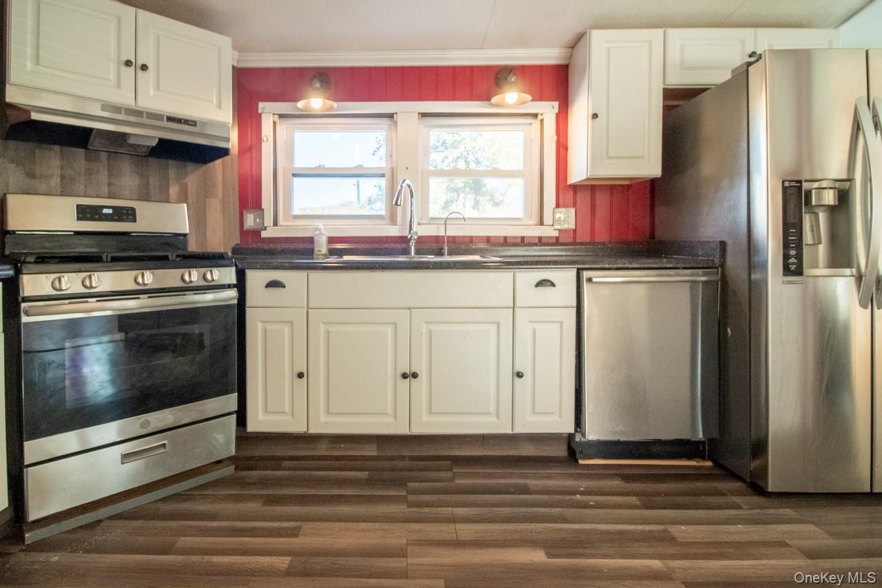 Single Family Plattekill  Ulster County, NY 12542, MLS-975598-10