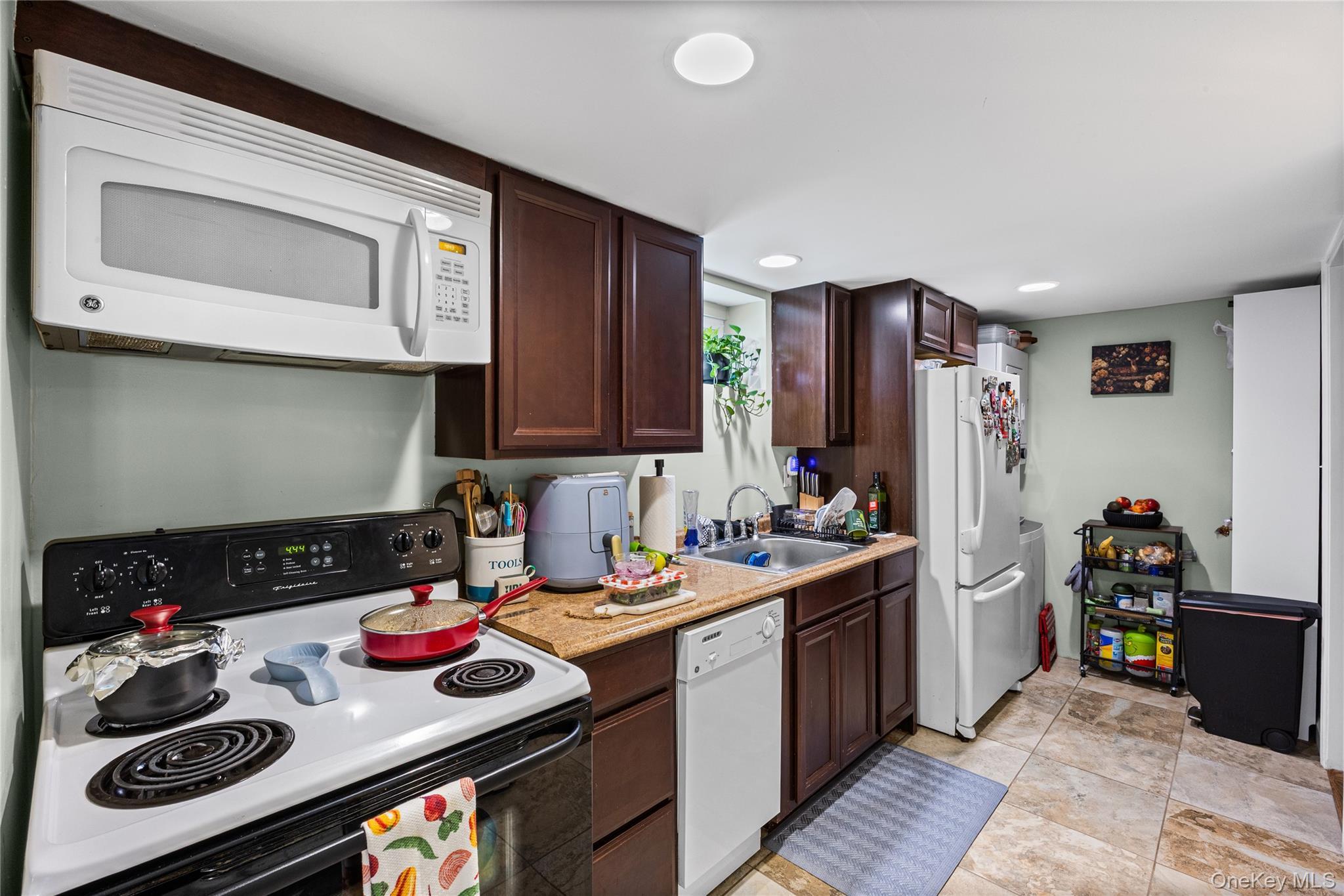 Single Family Beltagh  Nassau County, NY 11793, MLS-975605-17