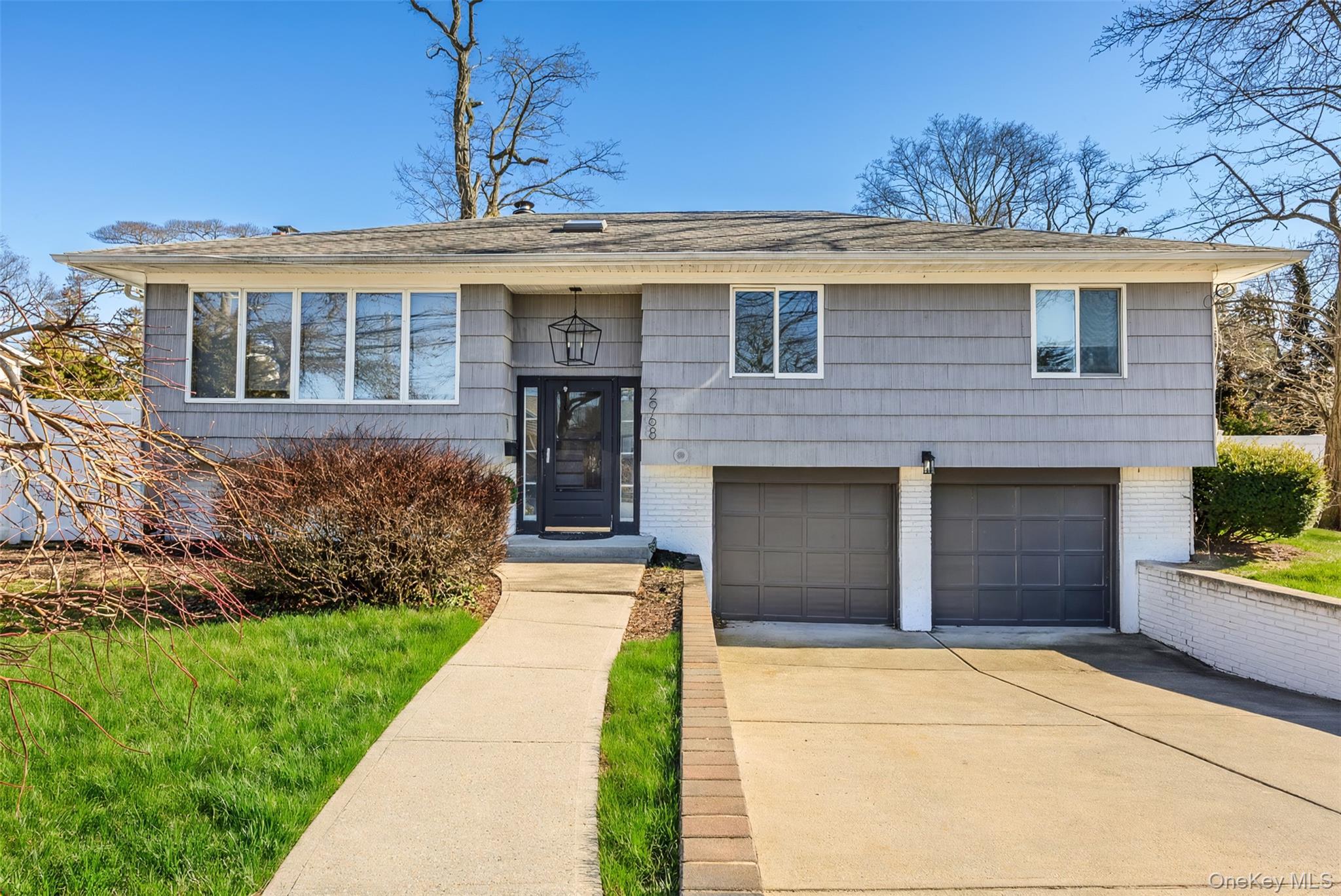 Single Family Beltagh  Nassau County, NY 11793, MLS-975605-2