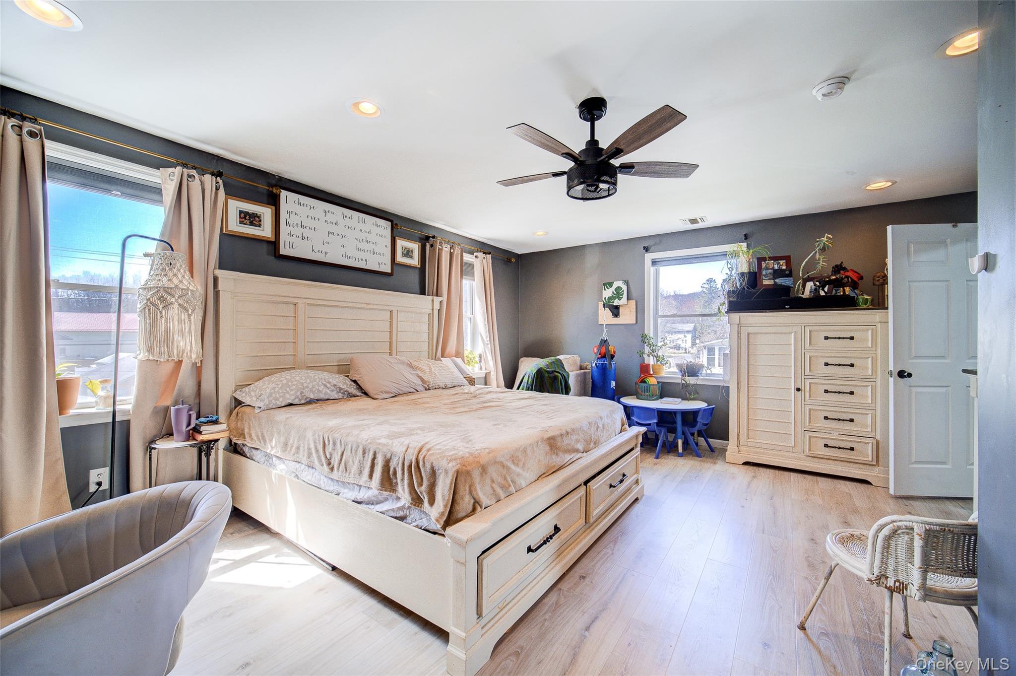 Single Family Grove  Ulster County, NY 12528, MLS-975609-14